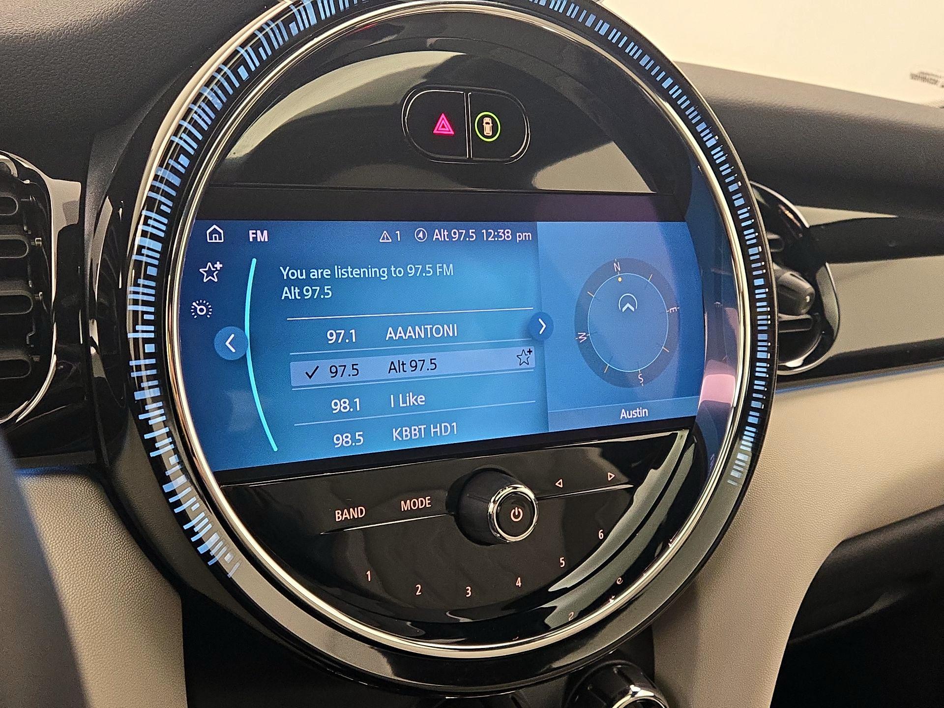 Thumbnail: 2023 MINI Cooper Hardtop - 16