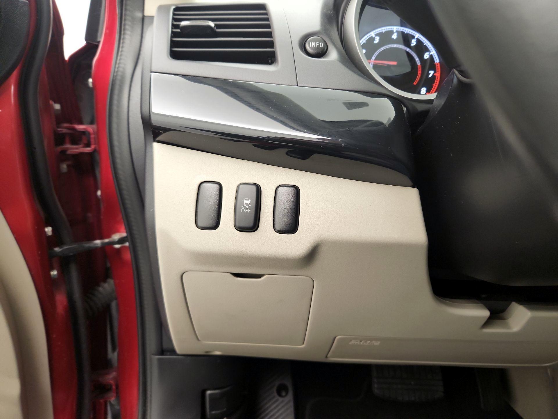 Thumbnail: 2017 Mitsubishi Lancer - 13