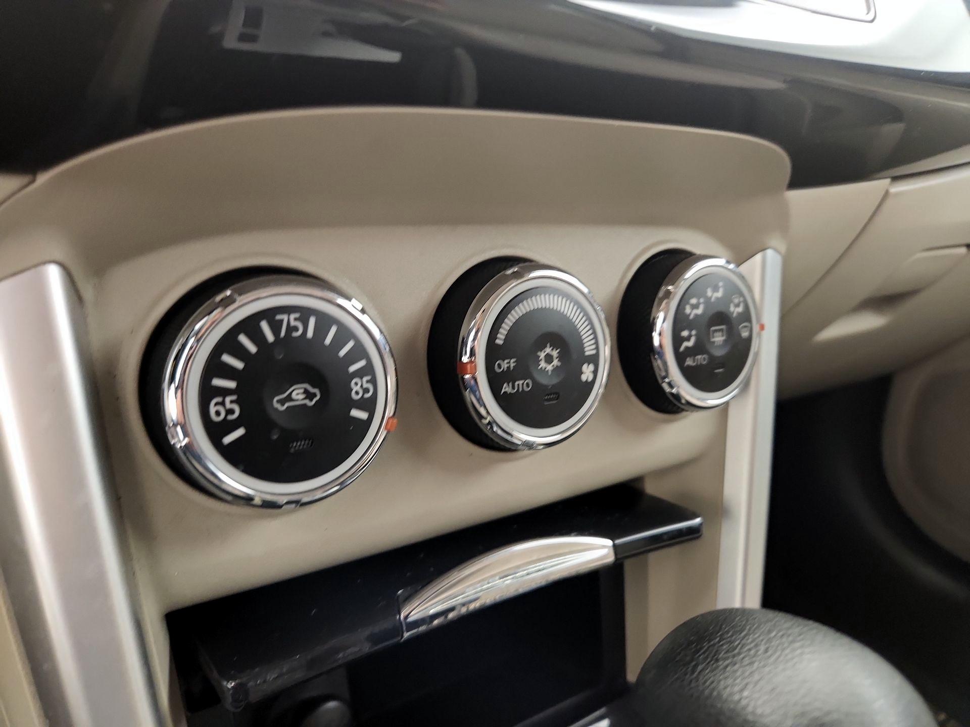 Thumbnail: 2017 Mitsubishi Lancer - 16