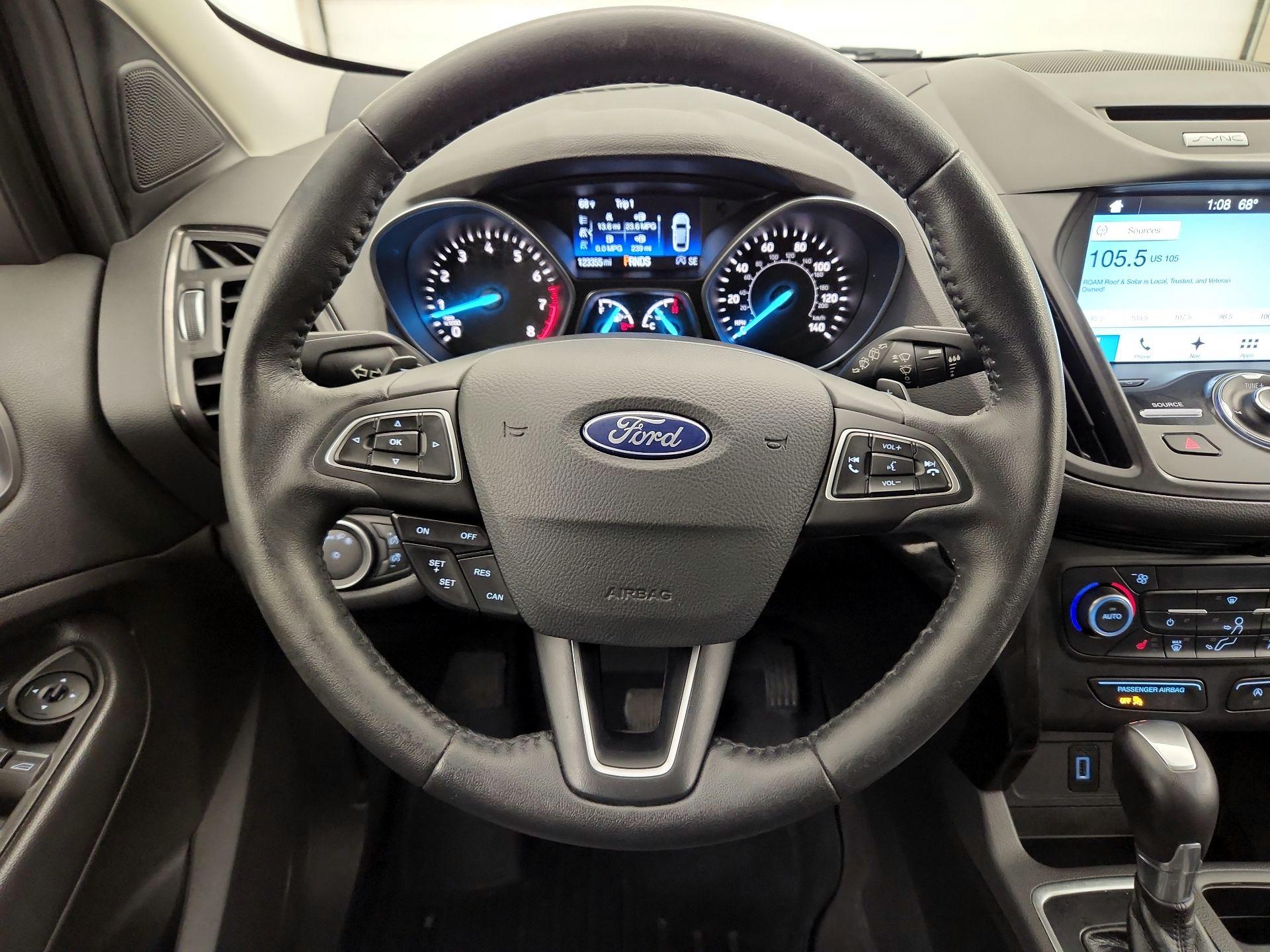 Thumbnail: 2017 Ford Escape - 10