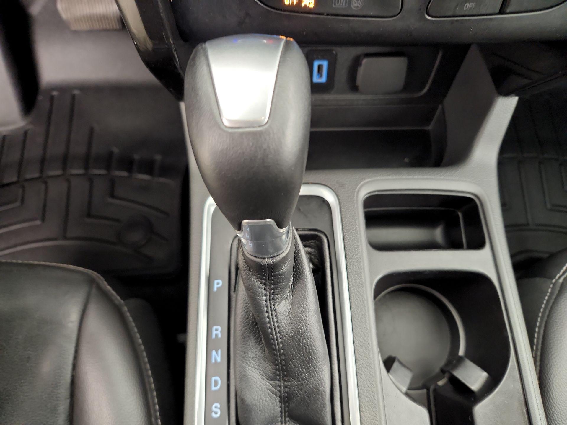 Thumbnail: 2017 Ford Escape - 18