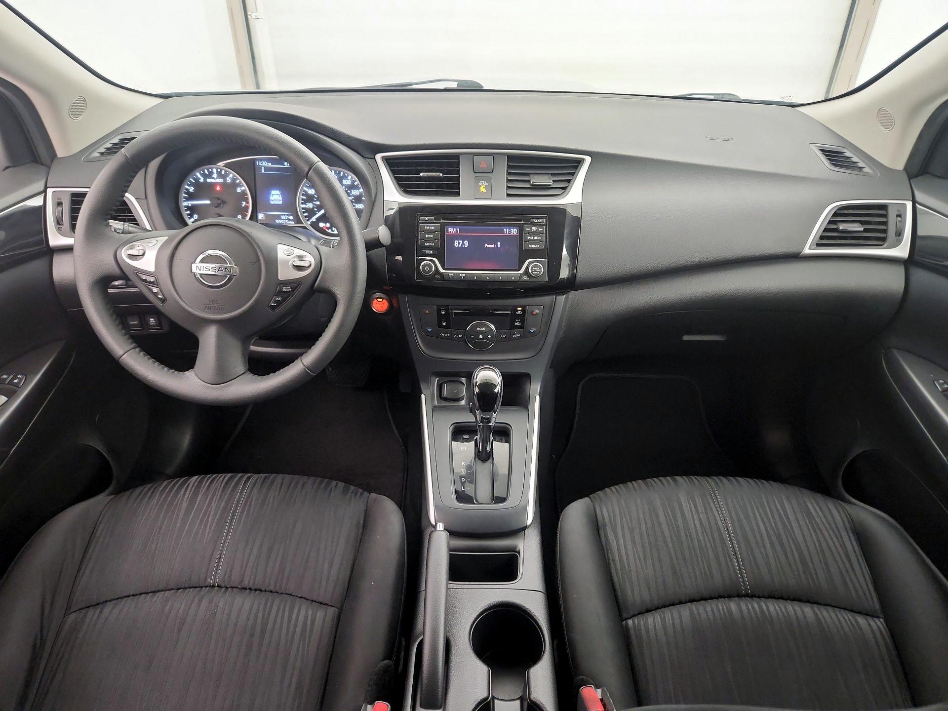 Thumbnail: 2018 Nissan Sentra - 9