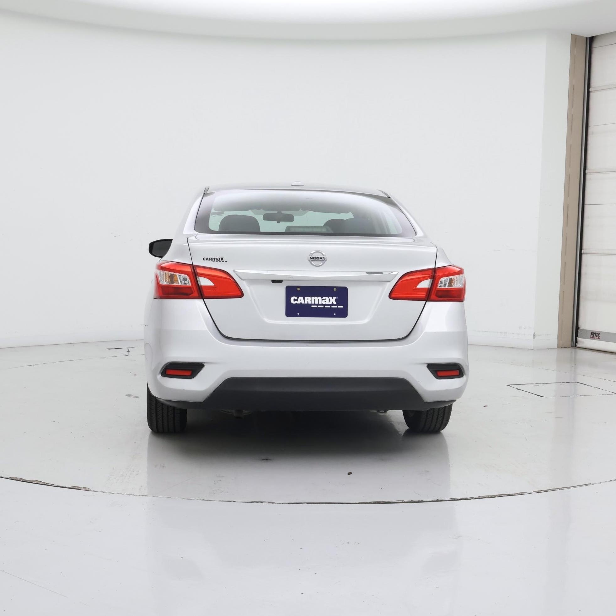 Thumbnail: 2018 Nissan Sentra - 6