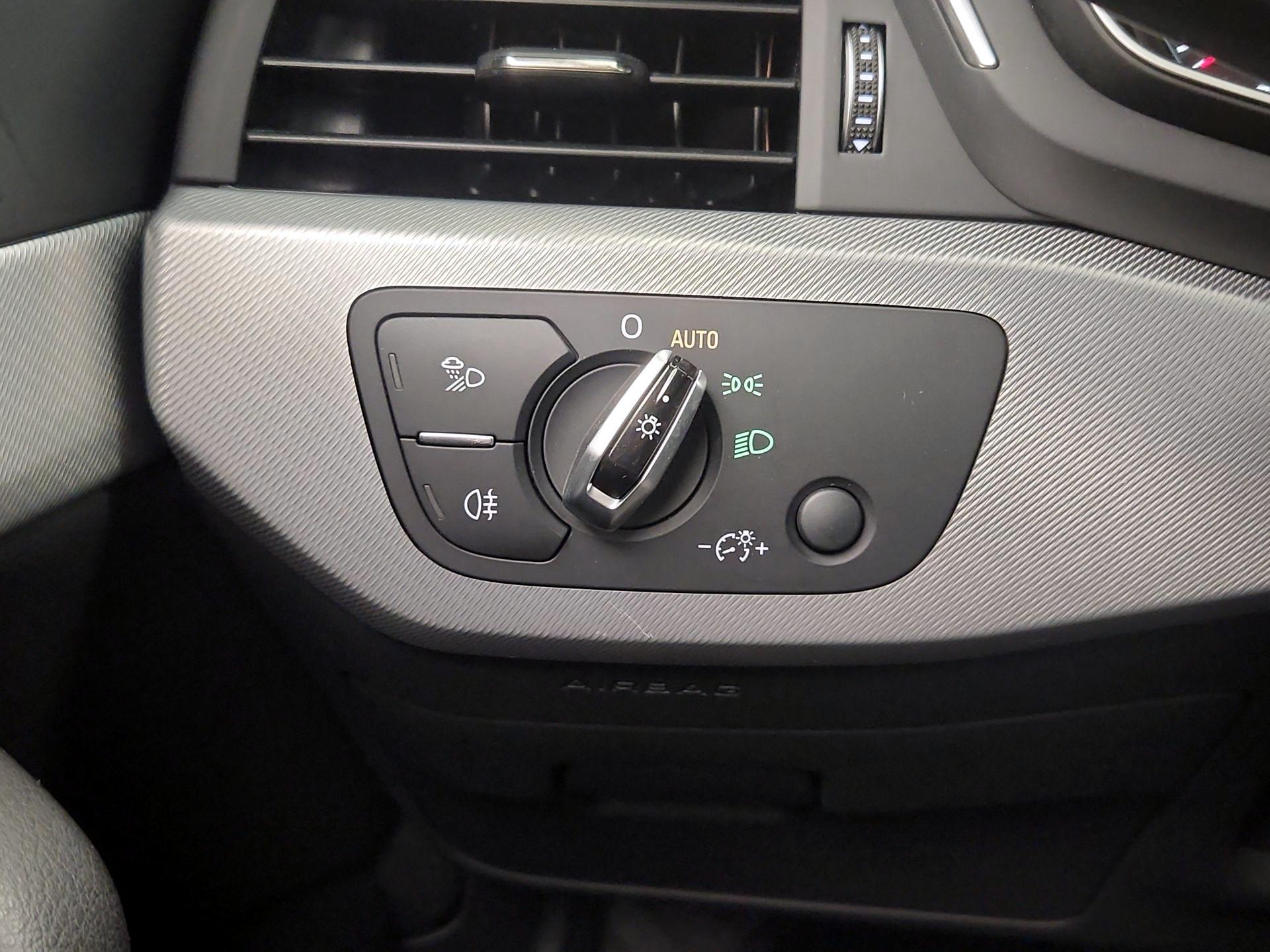 Thumbnail: 2017 Audi A4 - 13