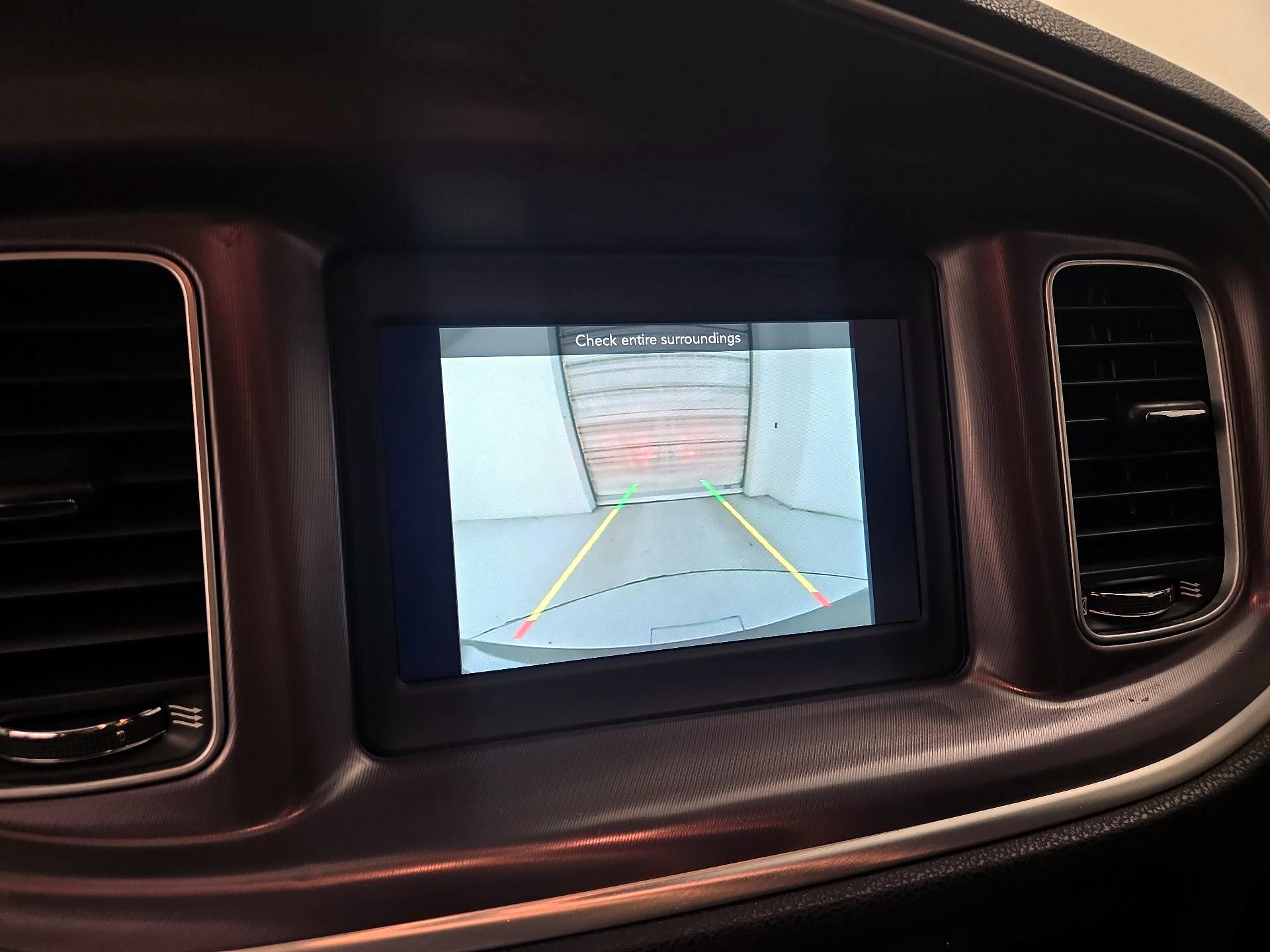 Thumbnail: 2020 Dodge Charger - 14