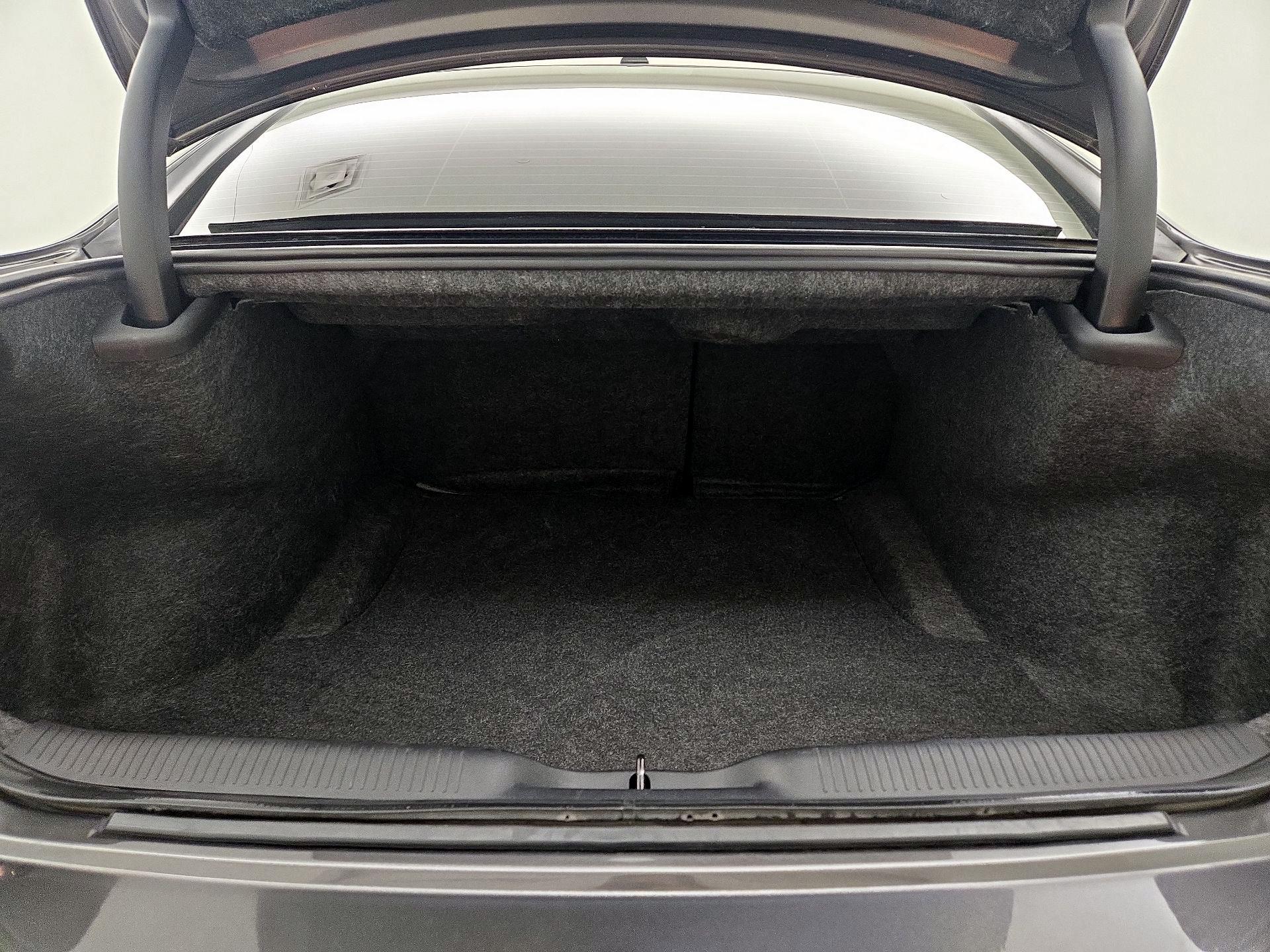 Thumbnail: 2020 Dodge Charger - 20