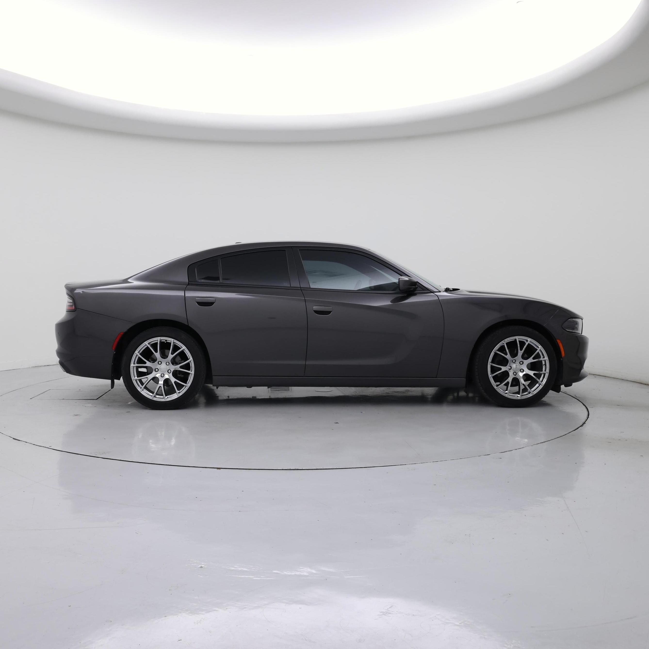 Thumbnail: 2020 Dodge Charger - 7