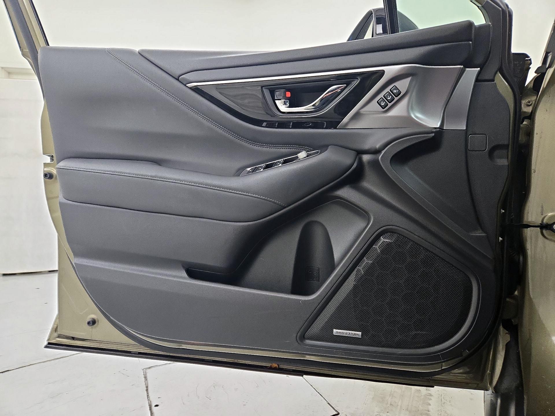 Thumbnail: 2020 Subaru Outback - 12