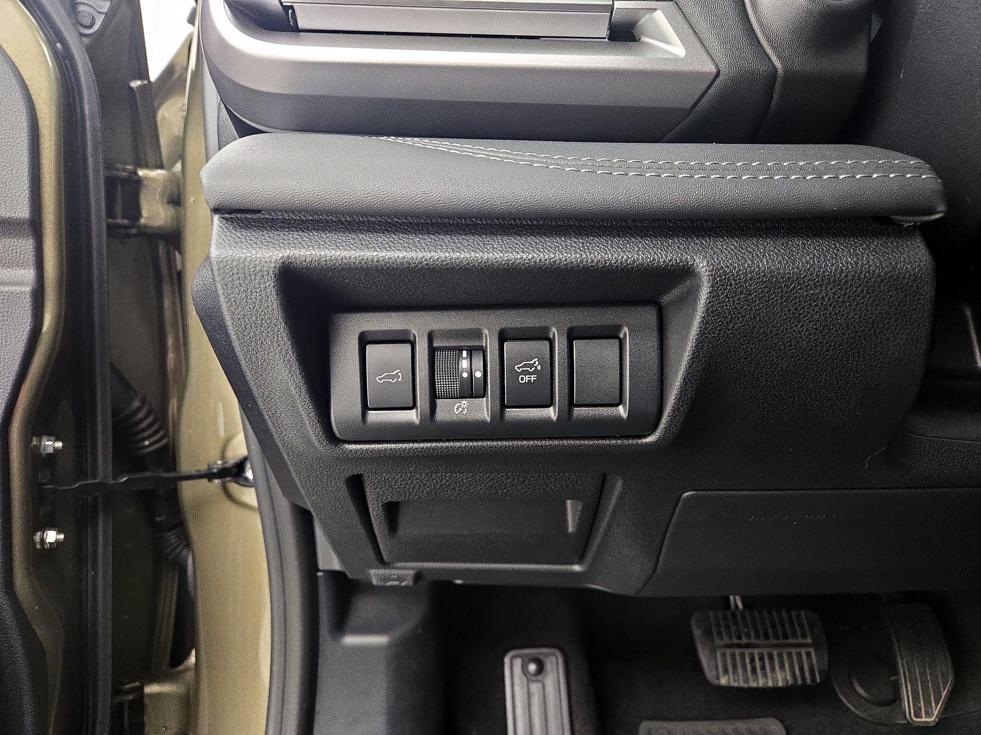 Thumbnail: 2020 Subaru Outback - 13