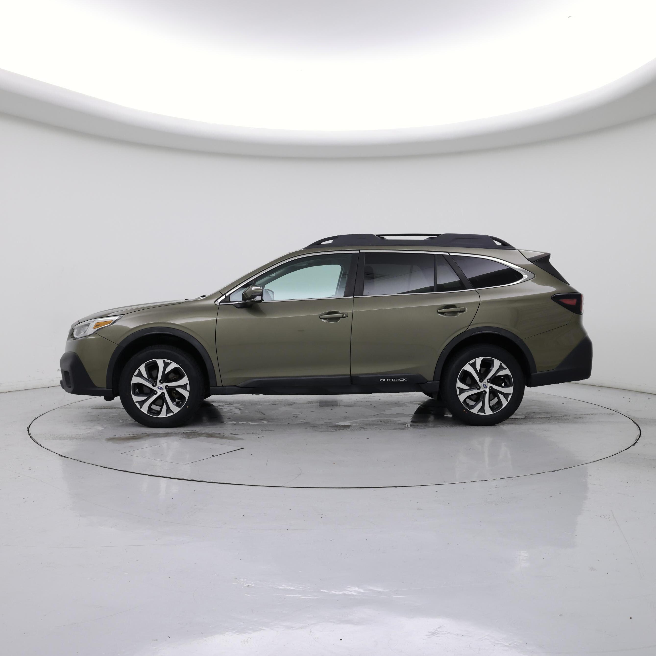 Thumbnail: 2020 Subaru Outback - 3