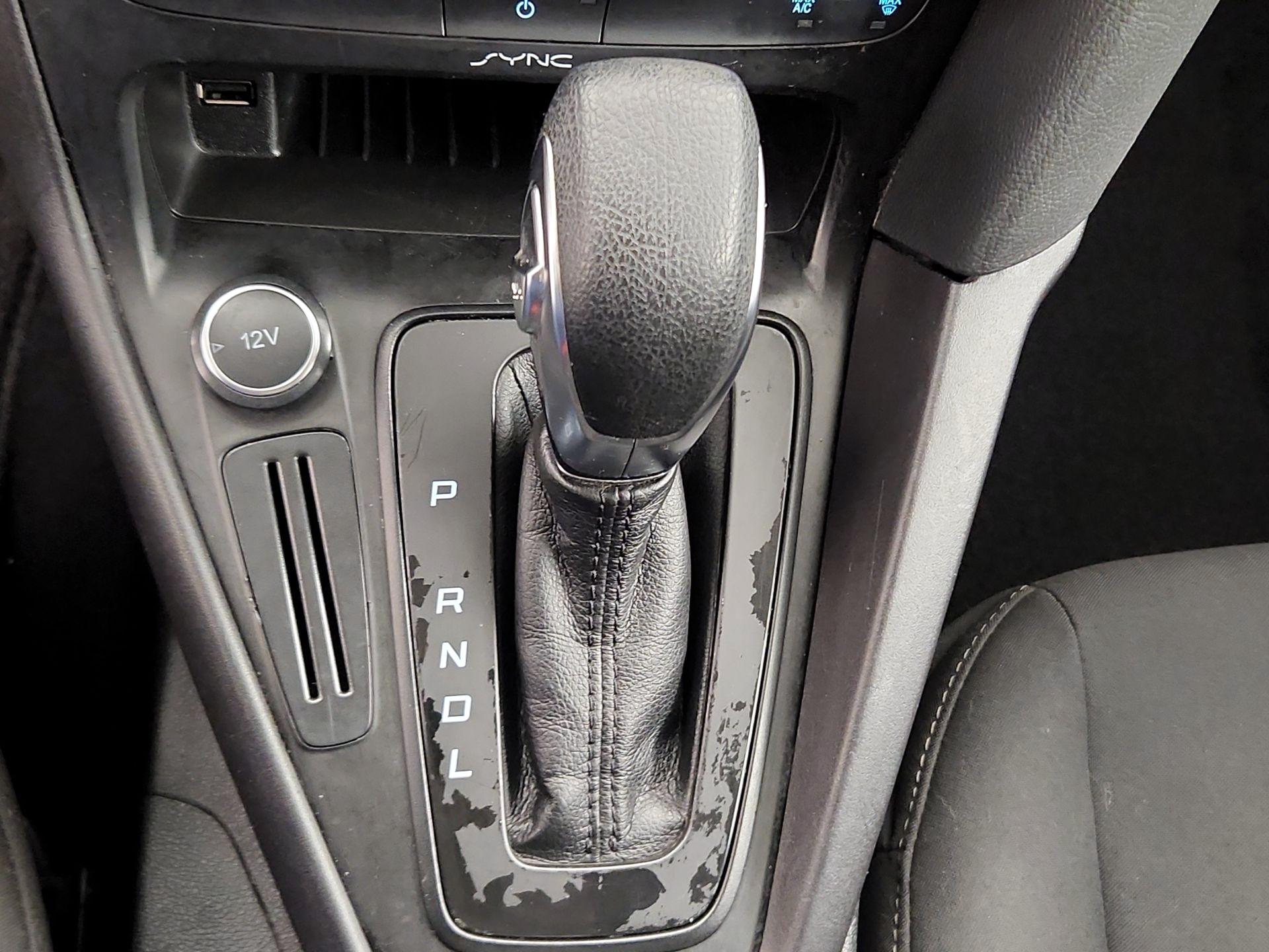 Thumbnail: 2016 Ford Focus - 17