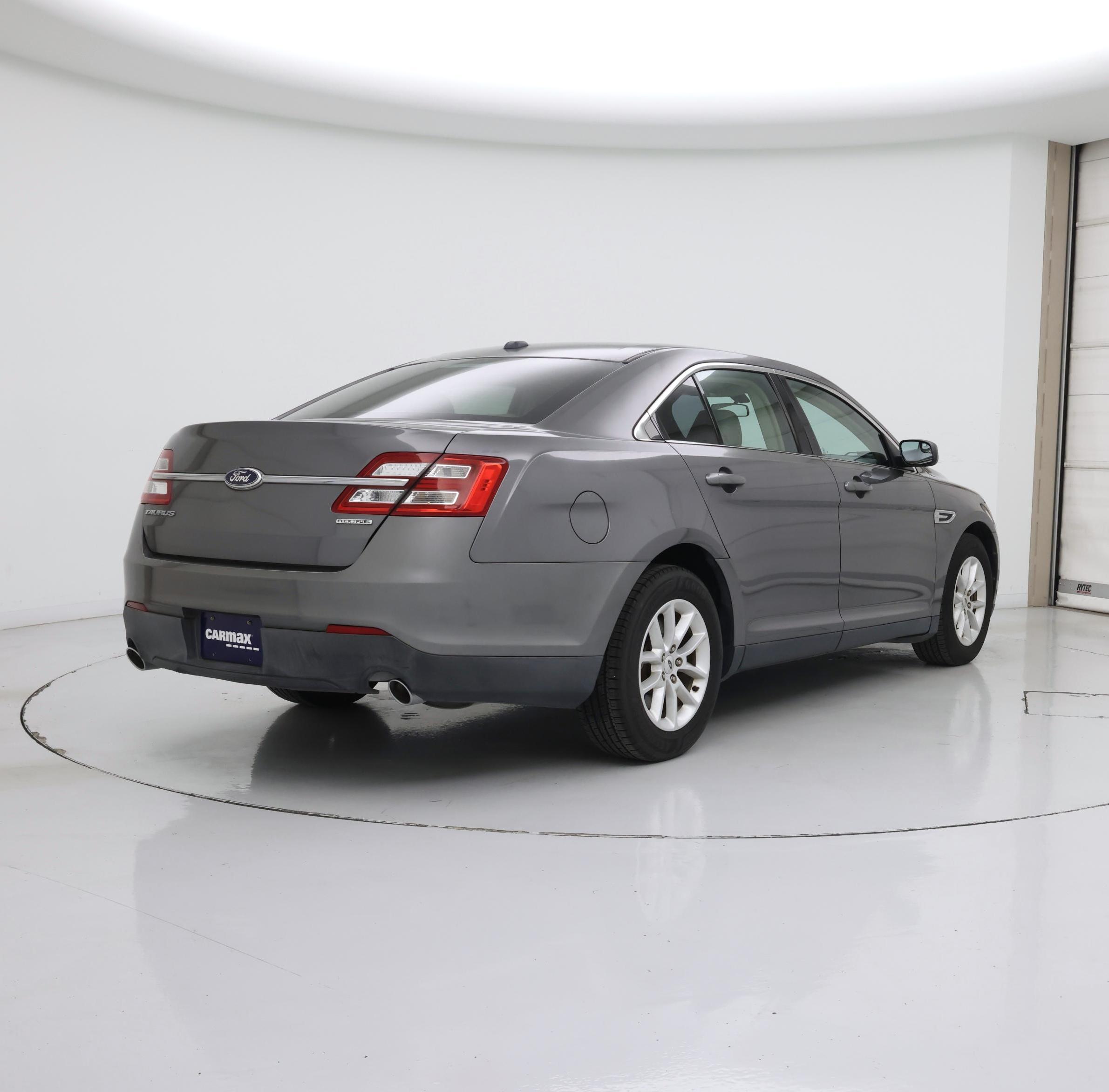 Thumbnail: 2014 Ford Taurus - 8