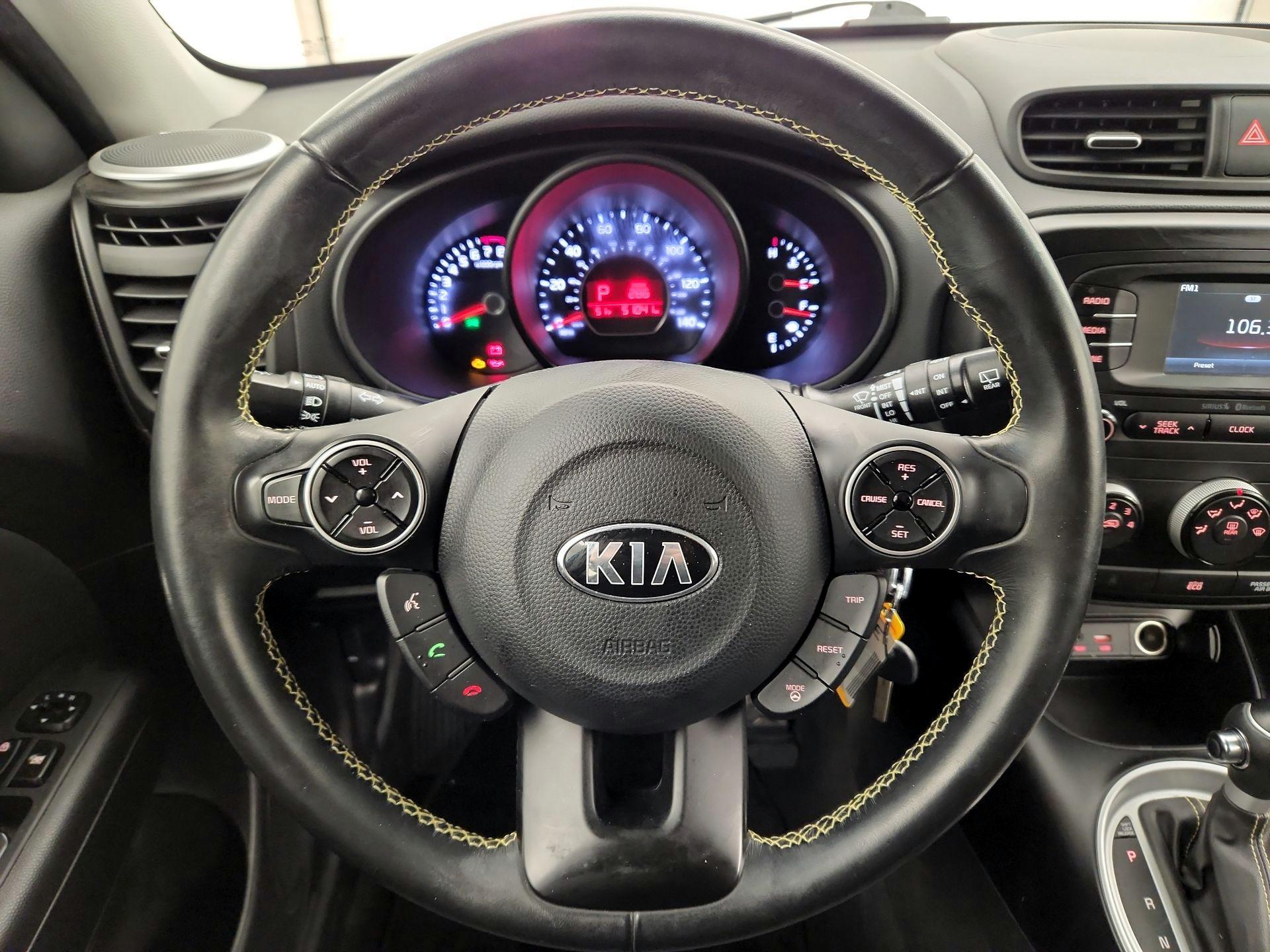 Thumbnail: 2016 Kia Soul - 10