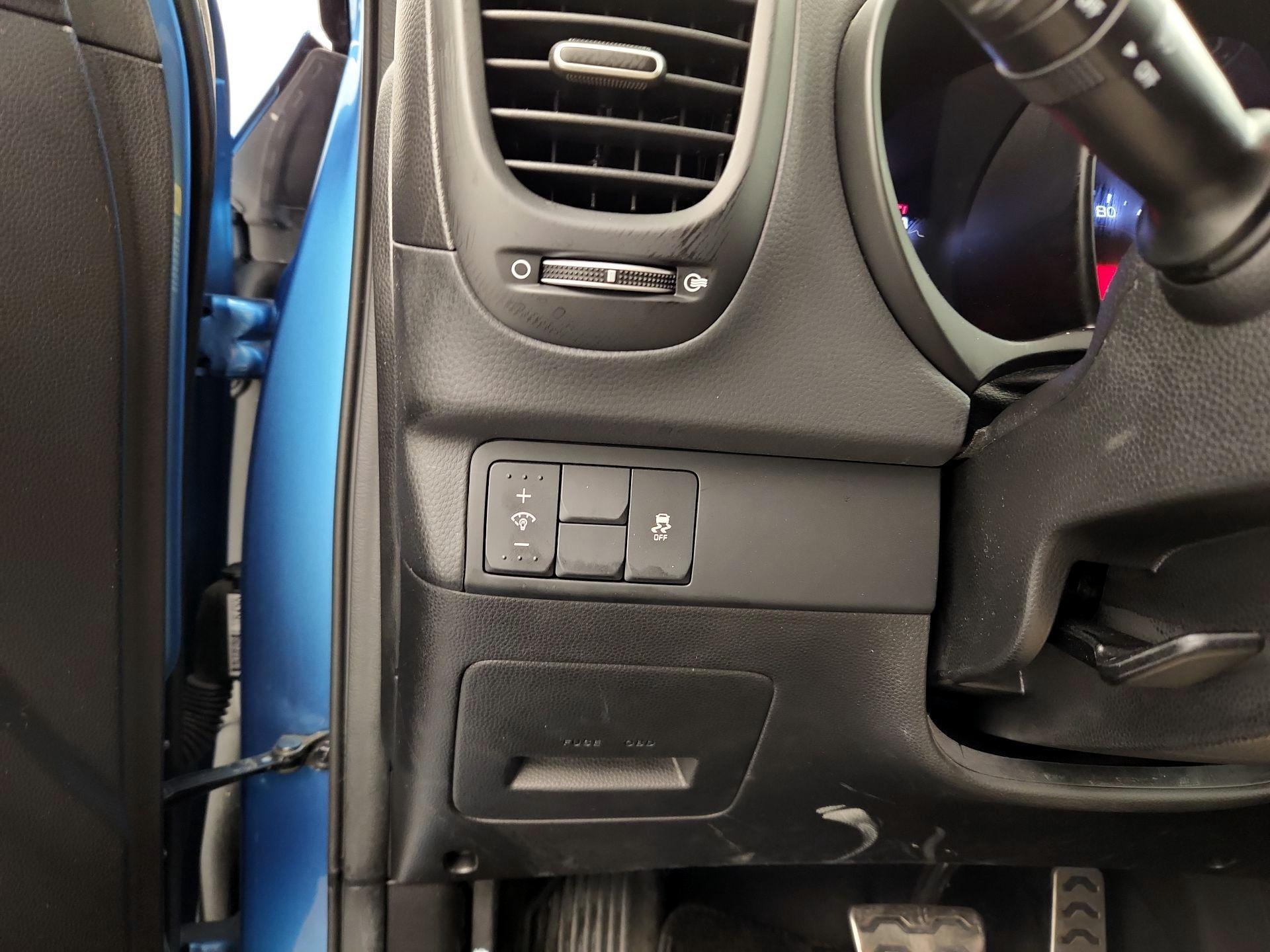 Thumbnail: 2016 Kia Soul - 13