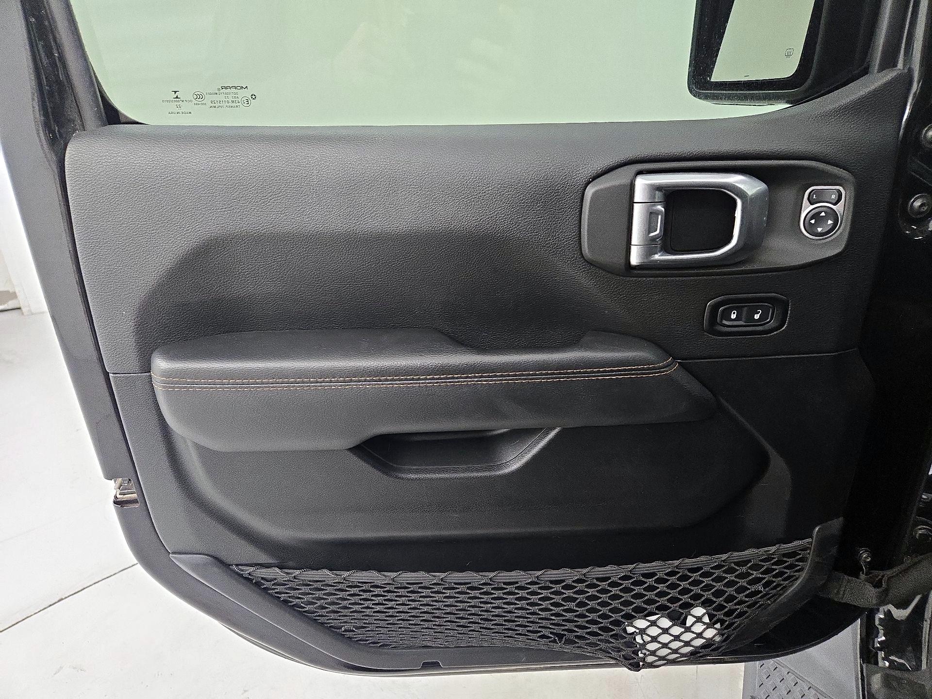 Thumbnail: 2022 Jeep Gladiator - 12