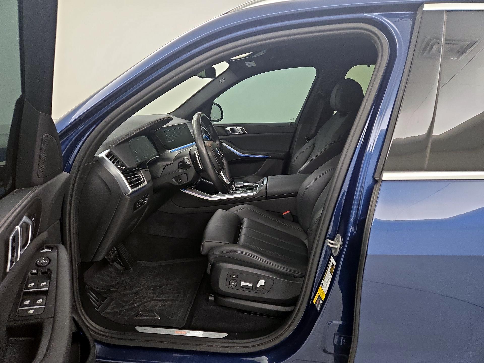 Thumbnail: 2022 BMW X5 - 11