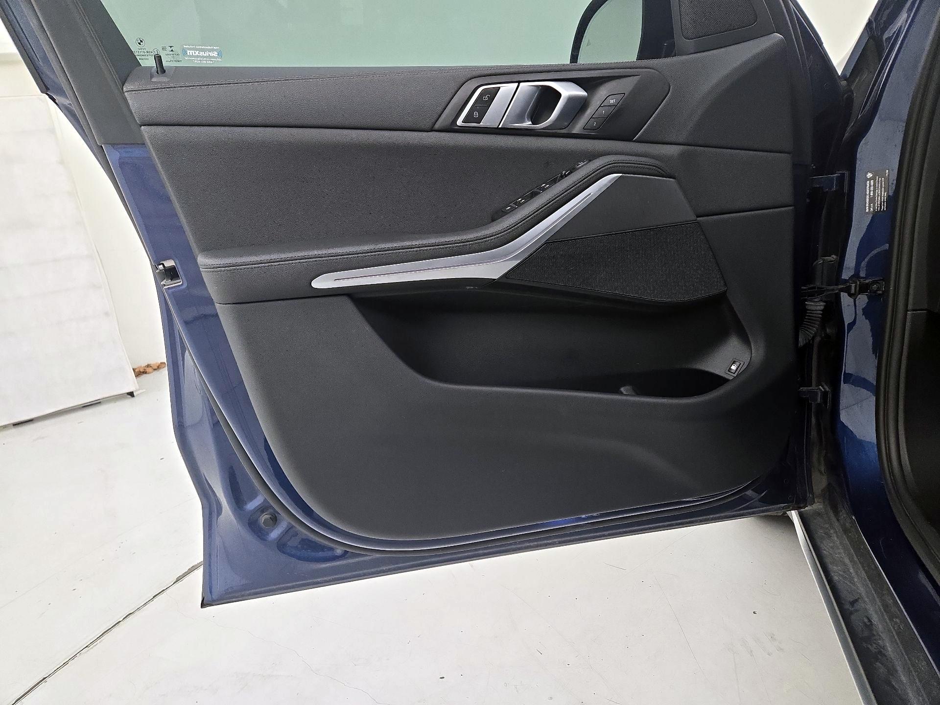 Thumbnail: 2022 BMW X5 - 12