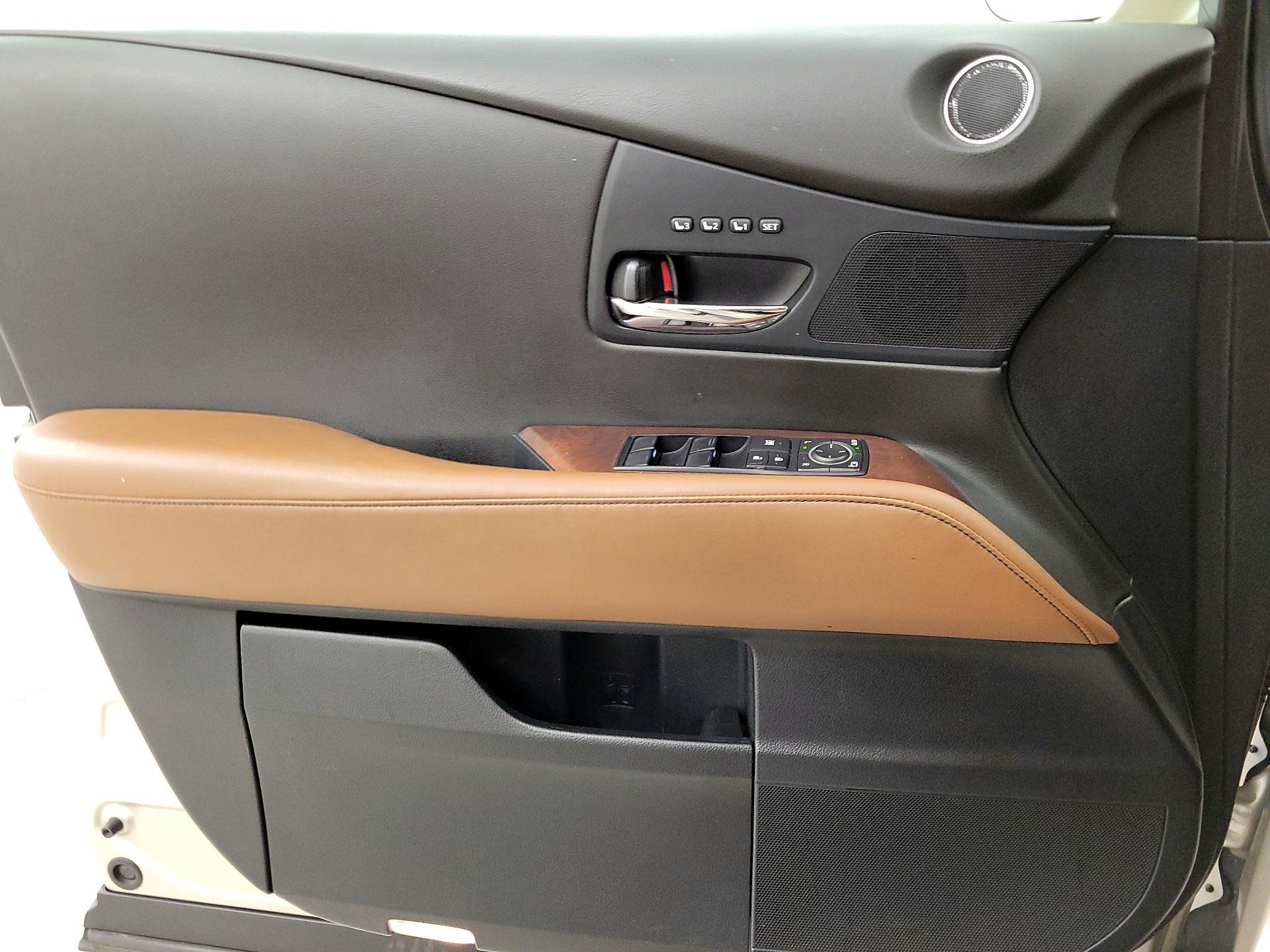 Thumbnail: 2015 Lexus RX - 12