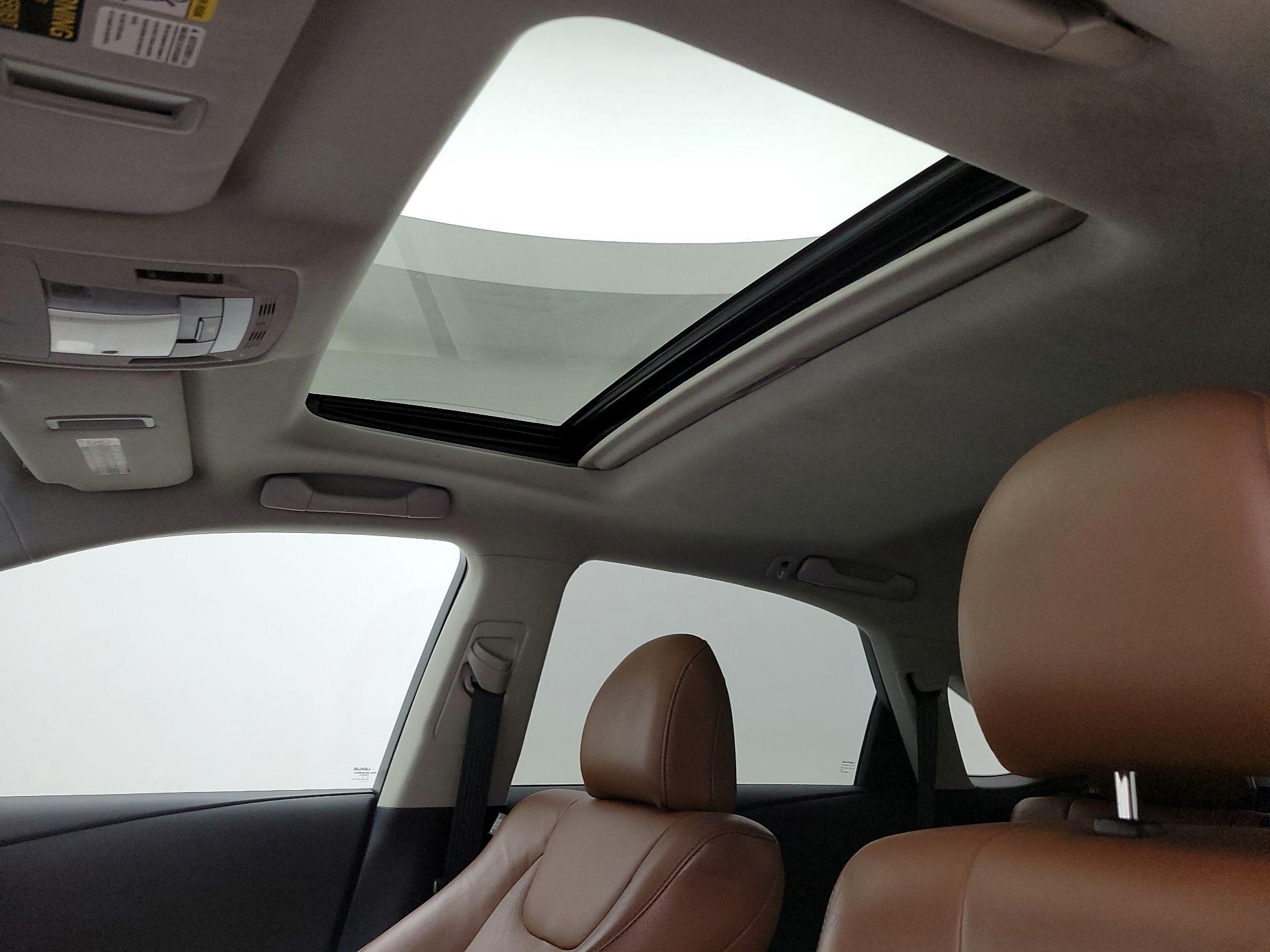 Thumbnail: 2015 Lexus RX - 19
