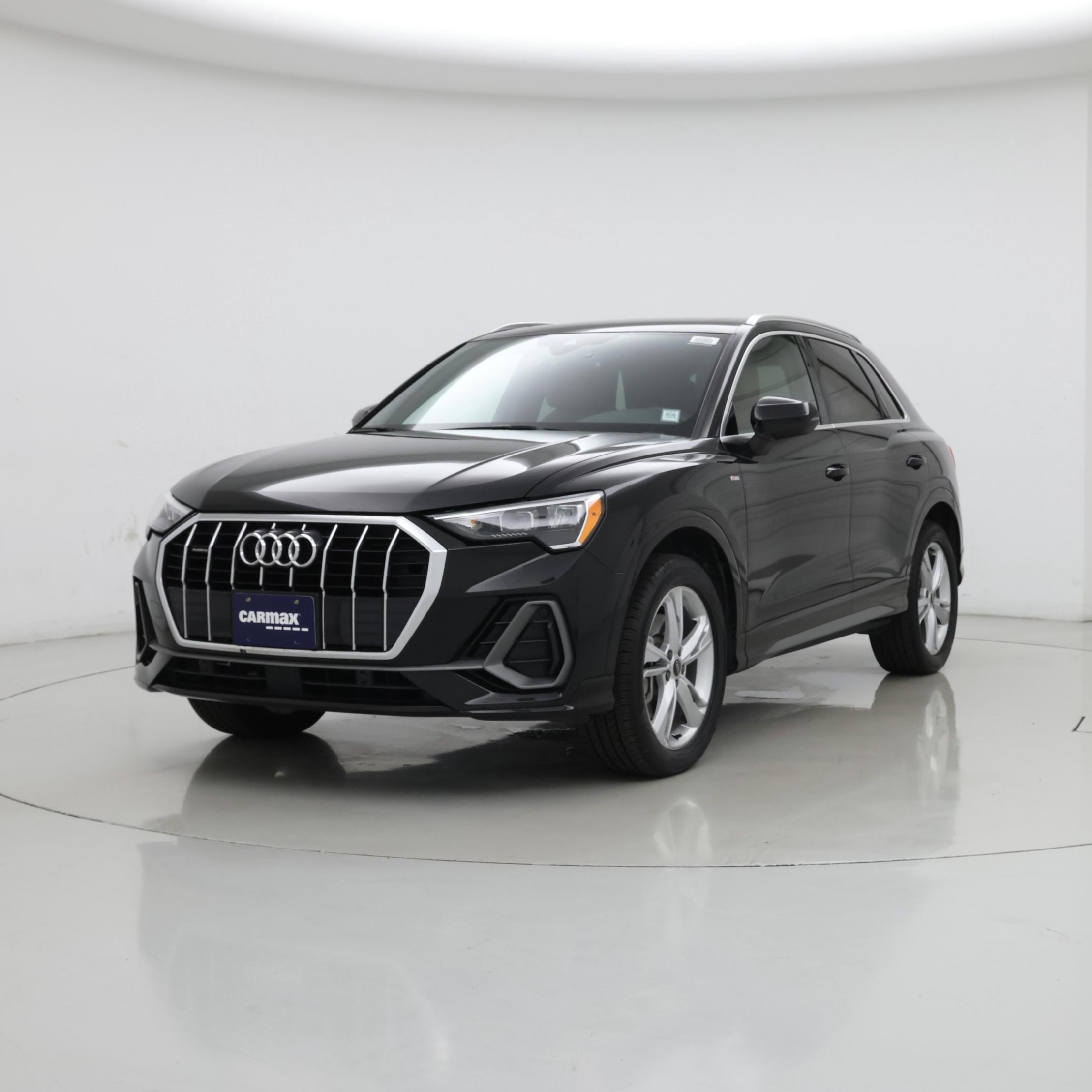 Thumbnail: 2021 Audi Q3 - 4