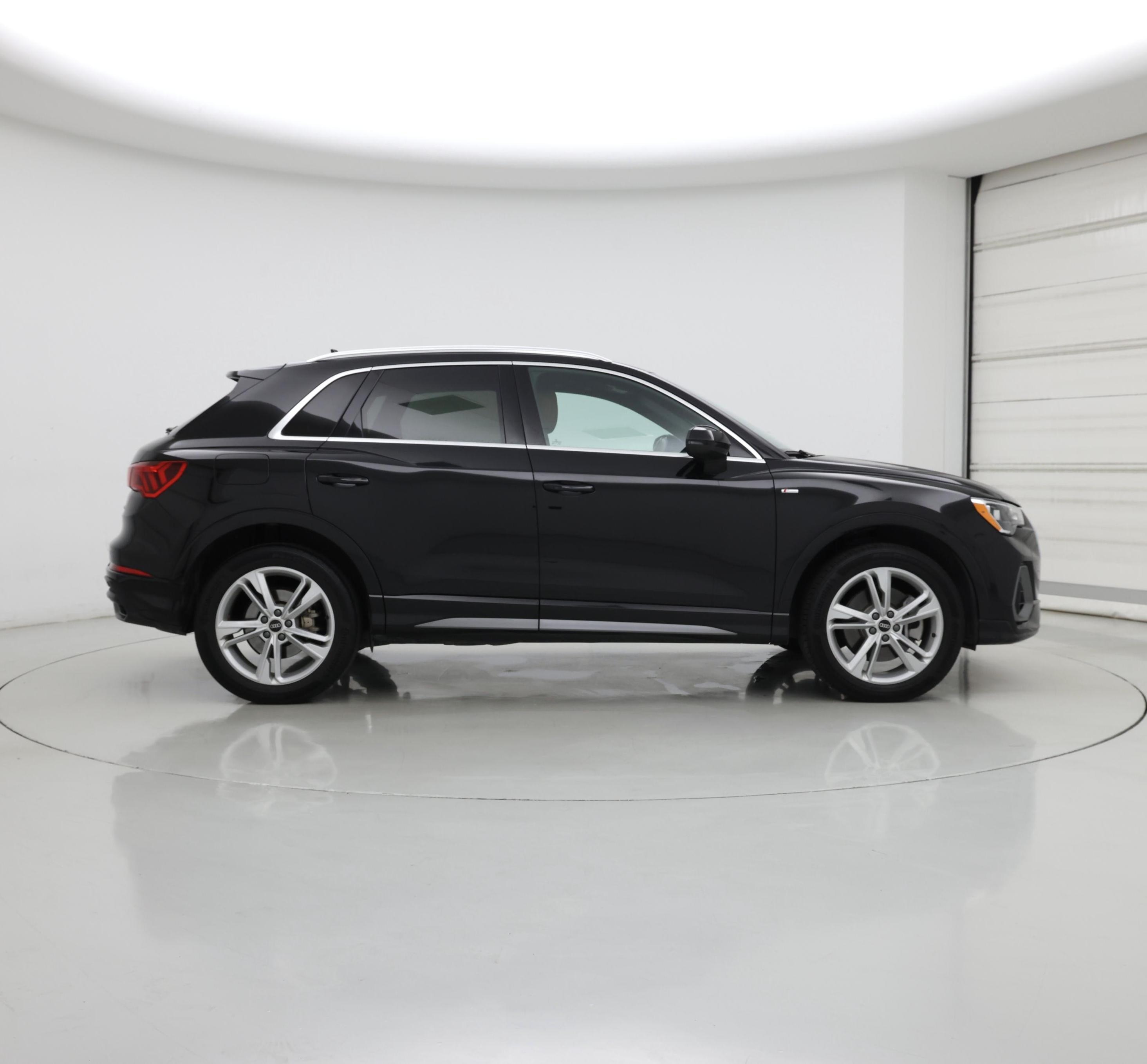 Thumbnail: 2021 Audi Q3 - 7