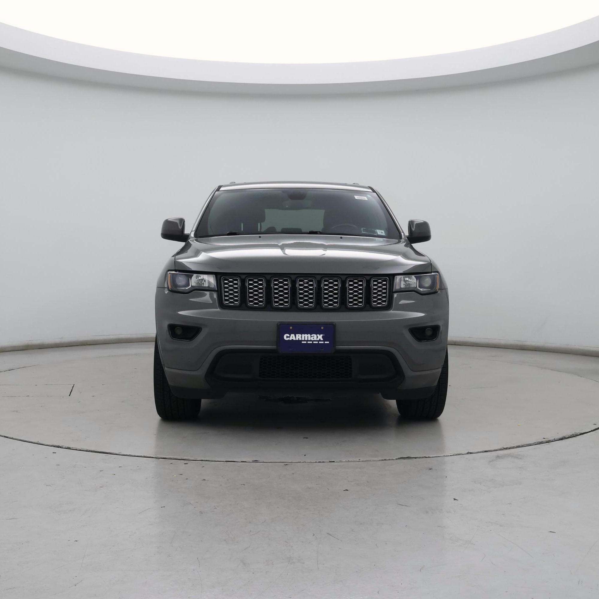 Thumbnail: 2020 Jeep Grand Cherokee - 5