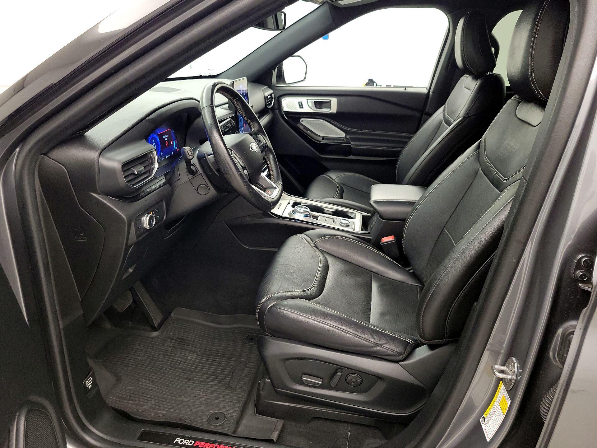 Thumbnail: 2022 Ford Explorer - 11