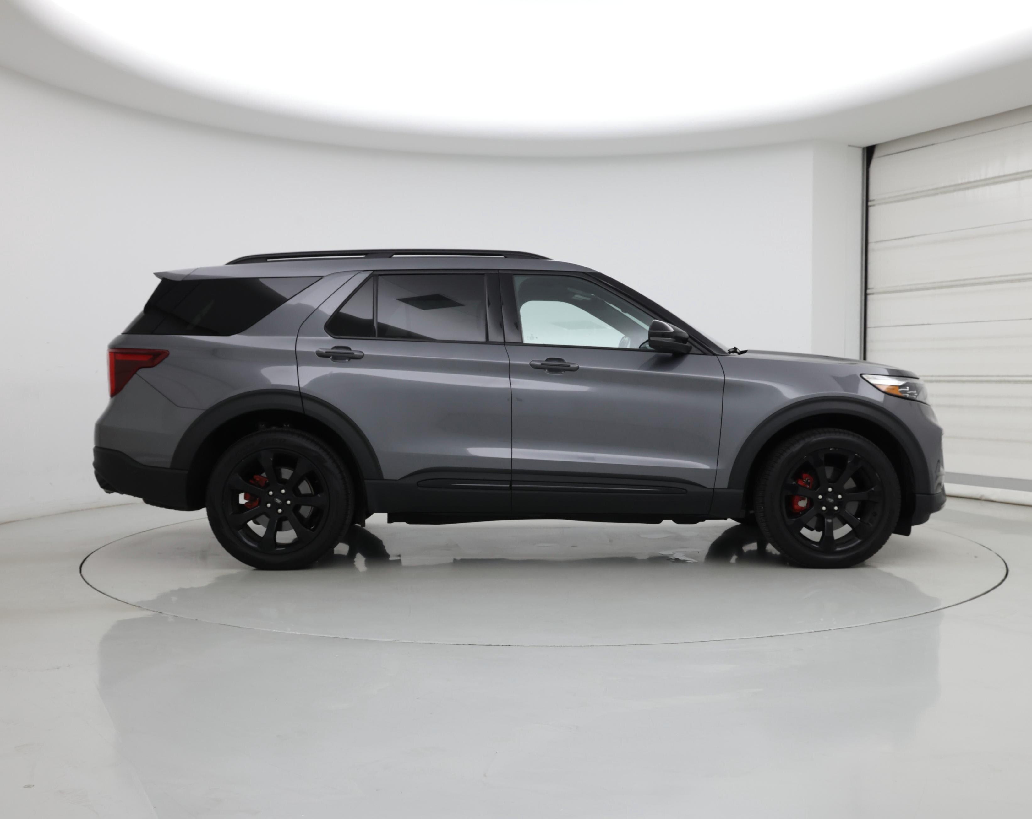 Thumbnail: 2022 Ford Explorer - 7