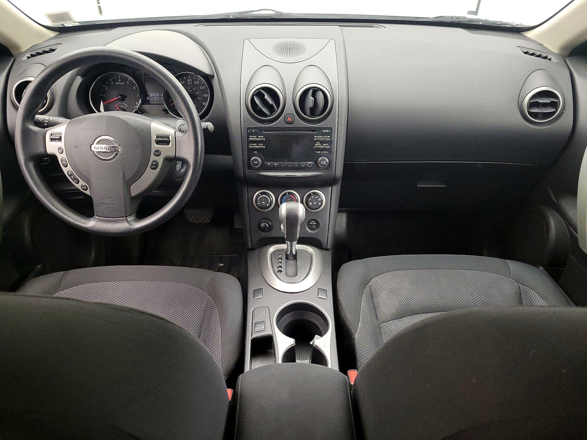 Thumbnail: 2015 Nissan Rogue - 9