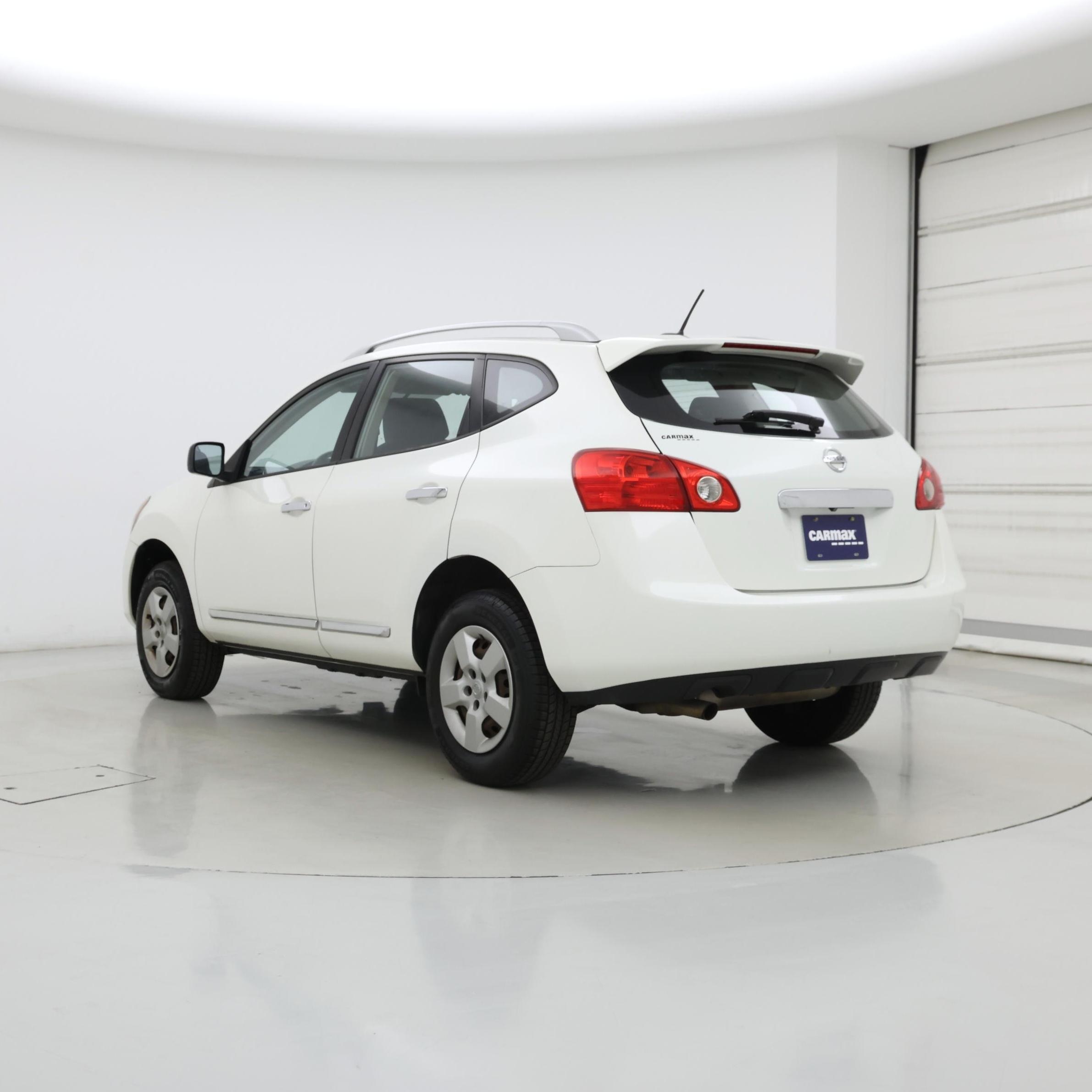 Thumbnail: 2015 Nissan Rogue - 2