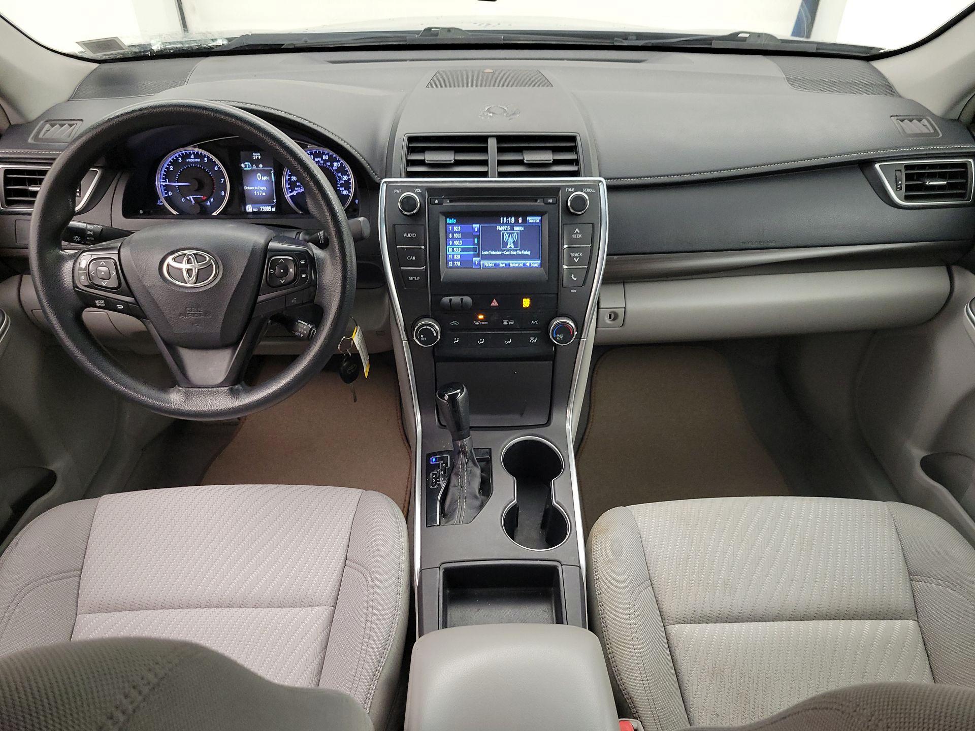 Thumbnail: 2016 Toyota Camry - 9