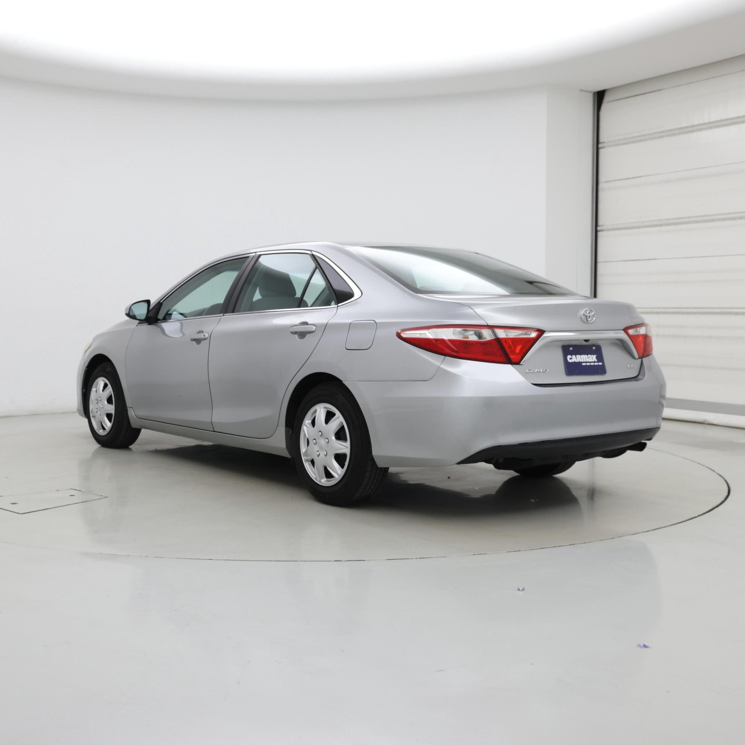 Thumbnail: 2016 Toyota Camry - 2