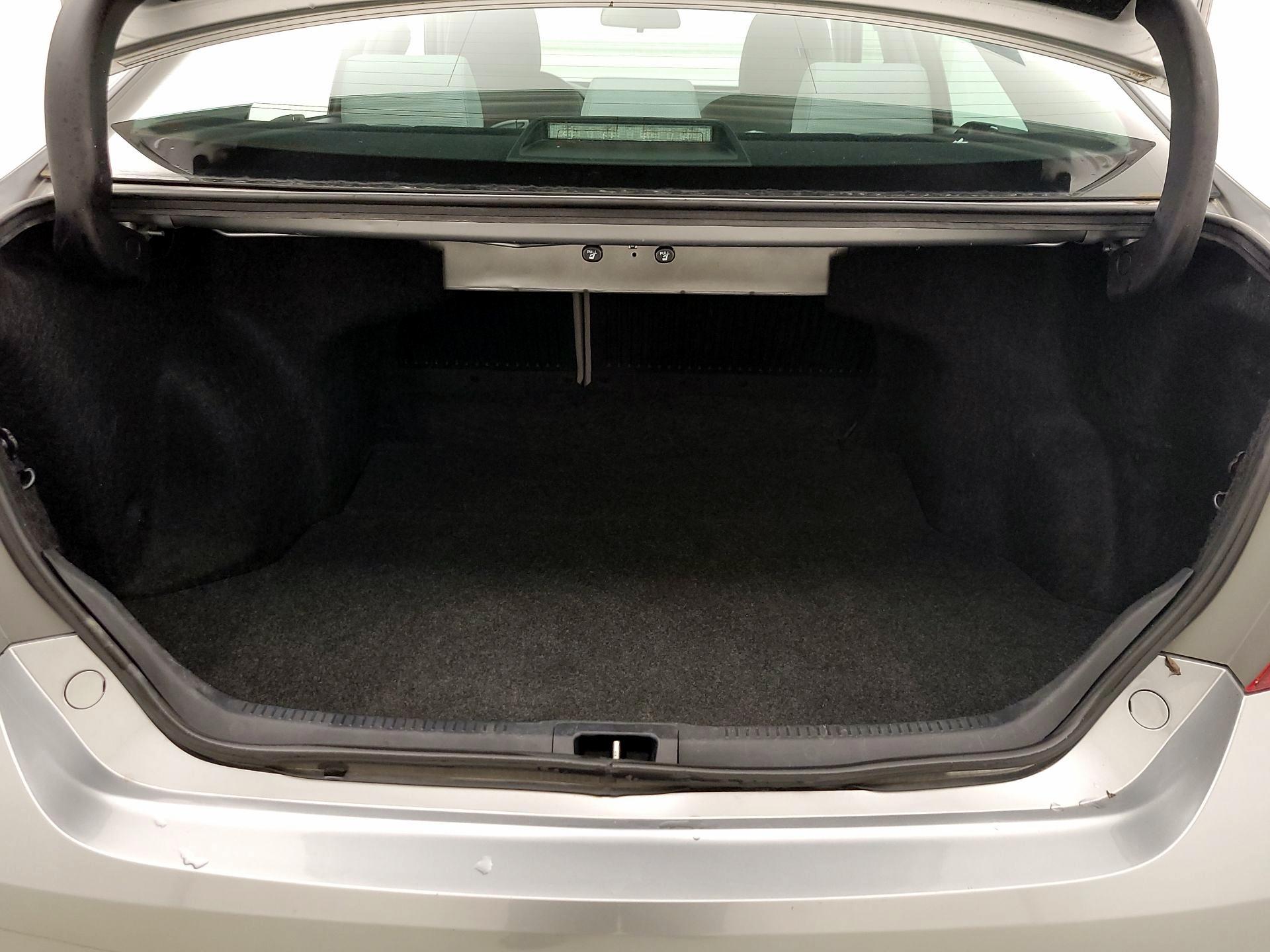 Thumbnail: 2016 Toyota Camry - 20