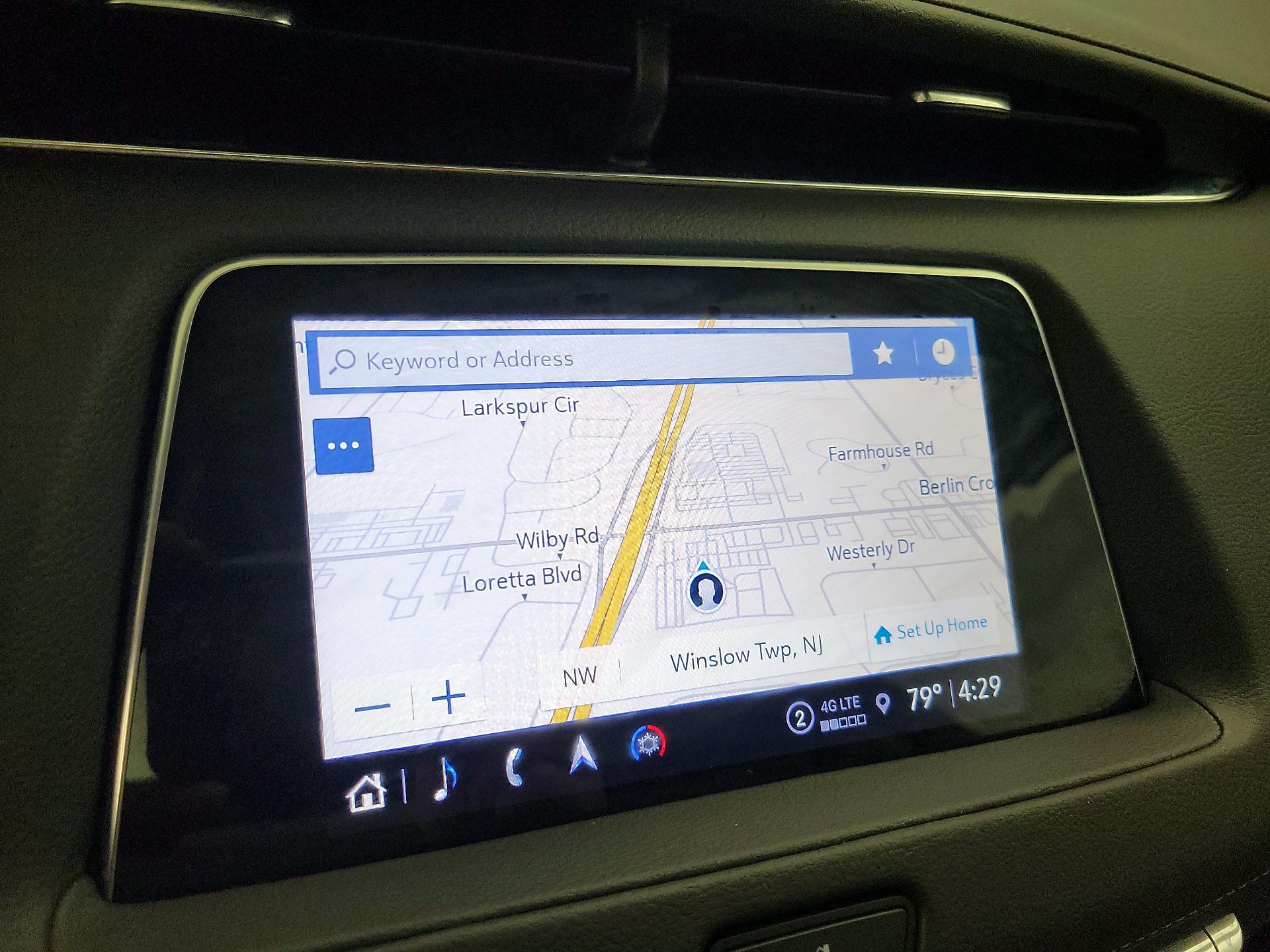 Thumbnail: 2023 Cadillac XT4 - 14