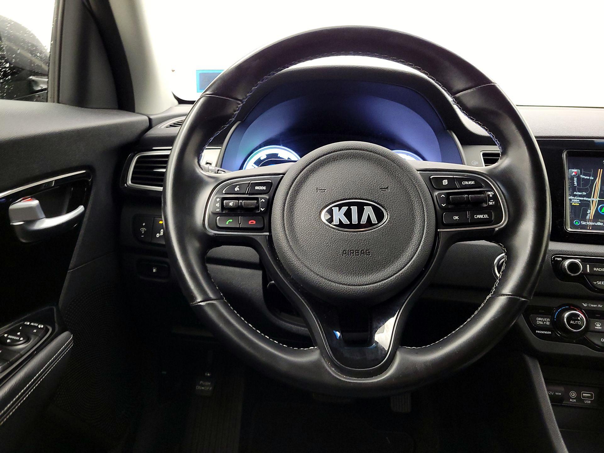 Thumbnail: 2018 Kia Niro - 10
