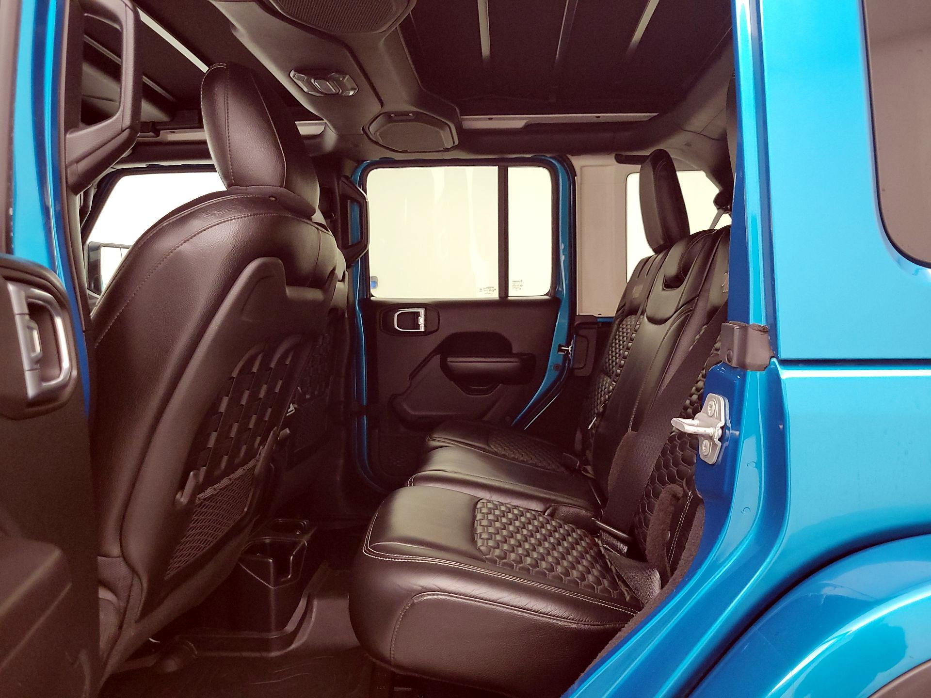 Thumbnail: 2020 Jeep Wrangler - 20