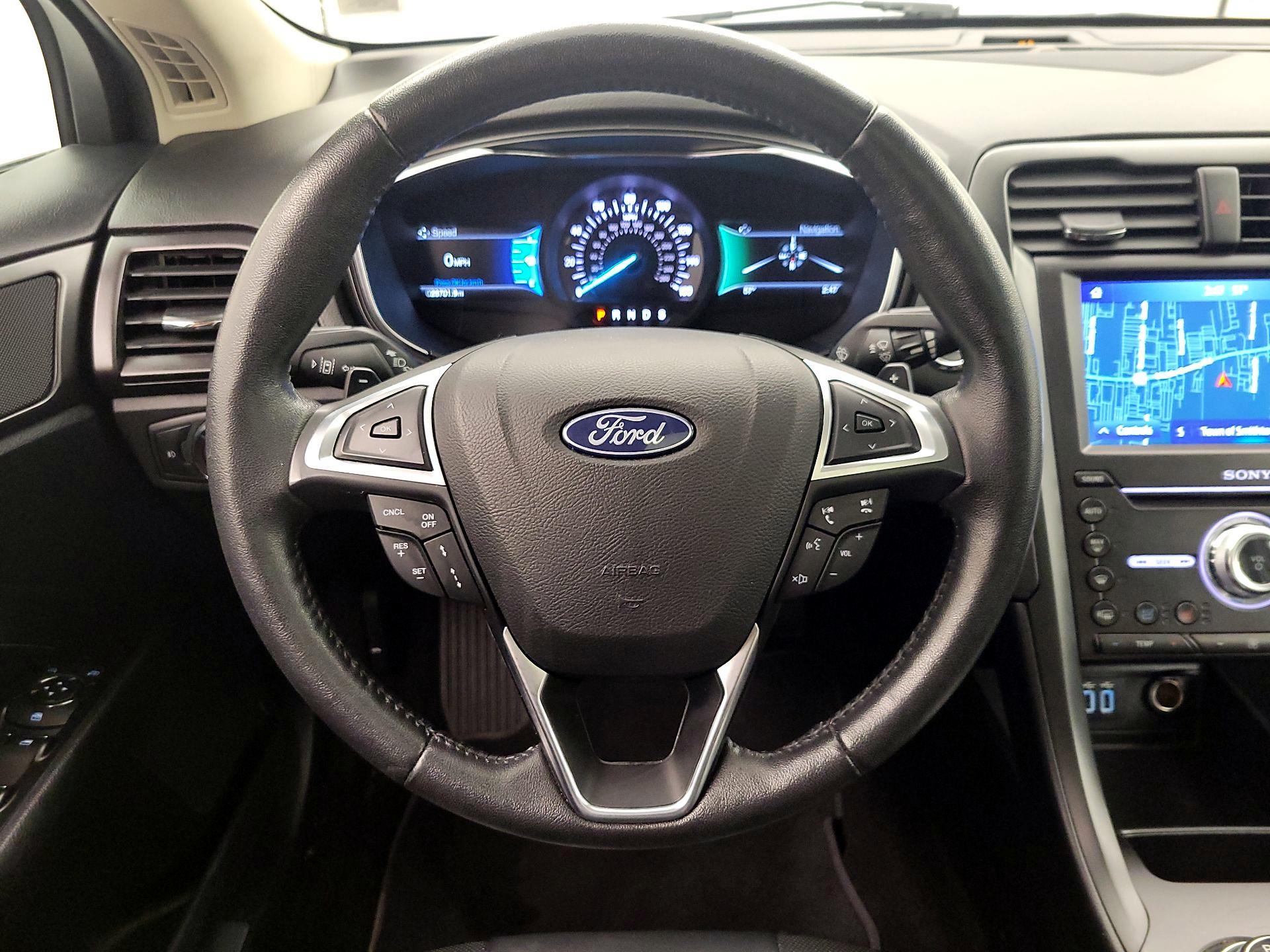 Thumbnail: 2020 Ford Fusion - 10