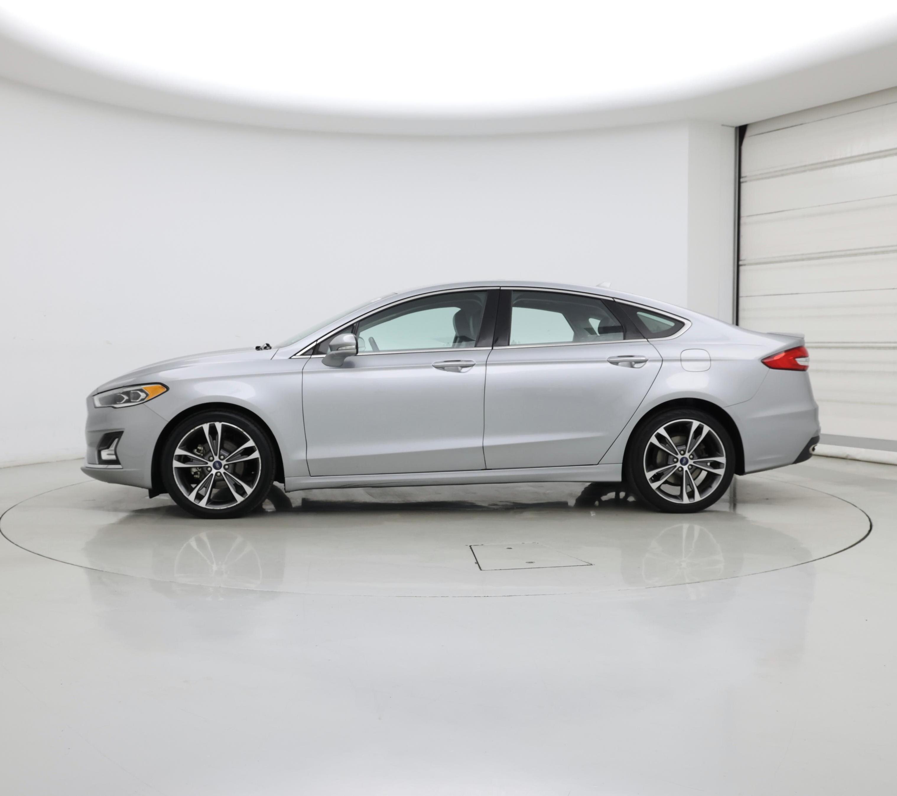 Thumbnail: 2020 Ford Fusion - 3