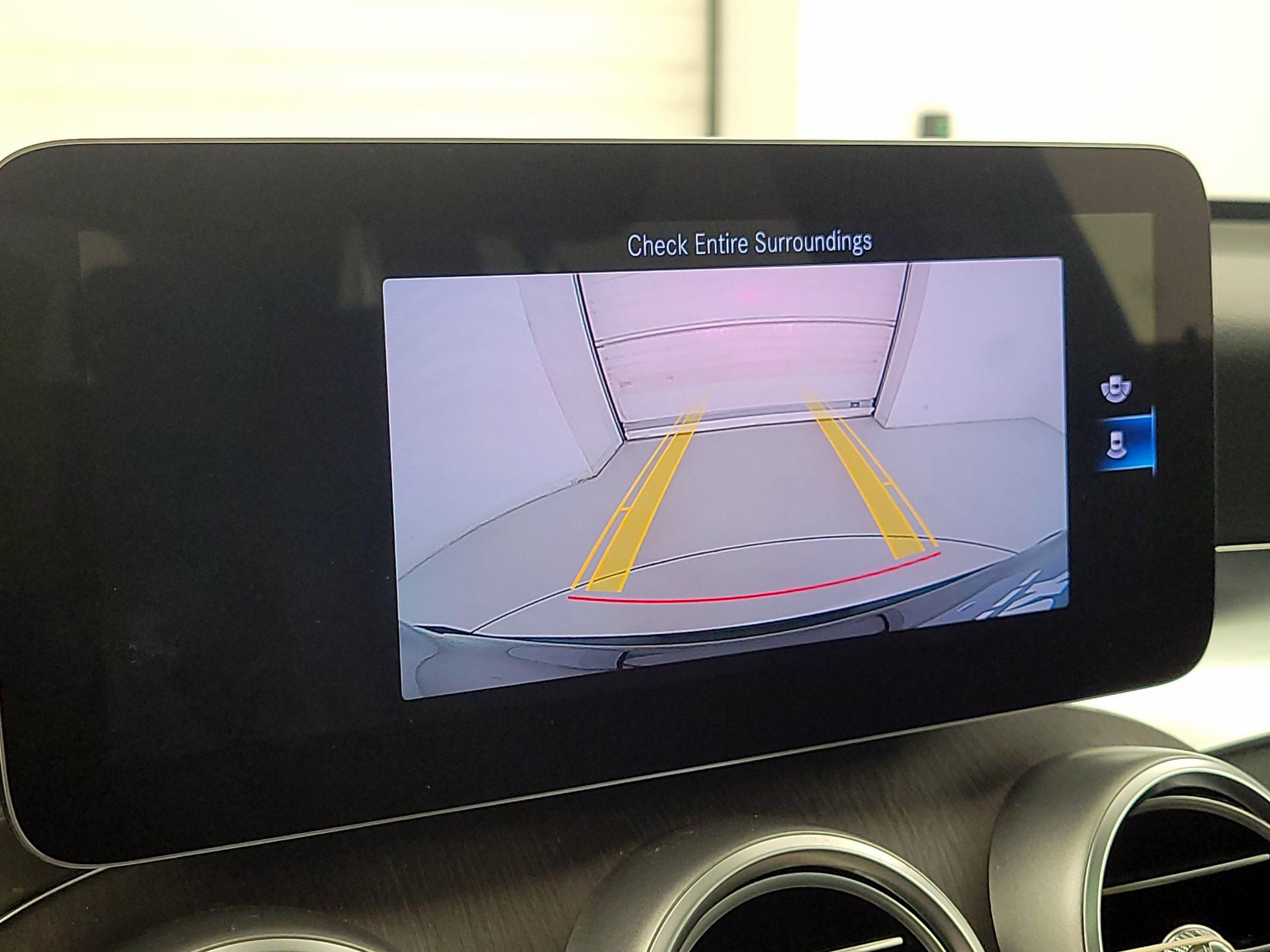 Thumbnail: 2020 Mercedes-Benz GLC - 15