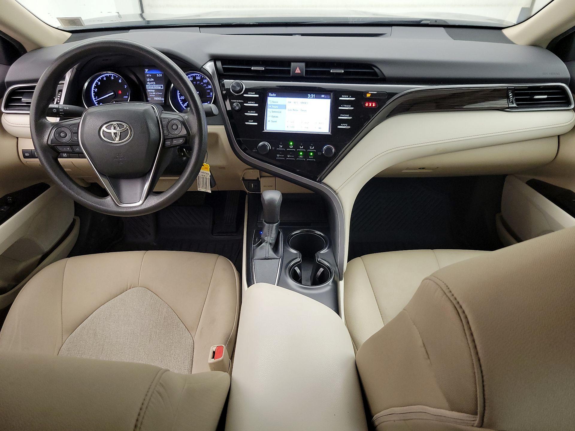 Thumbnail: 2019 Toyota Camry - 9