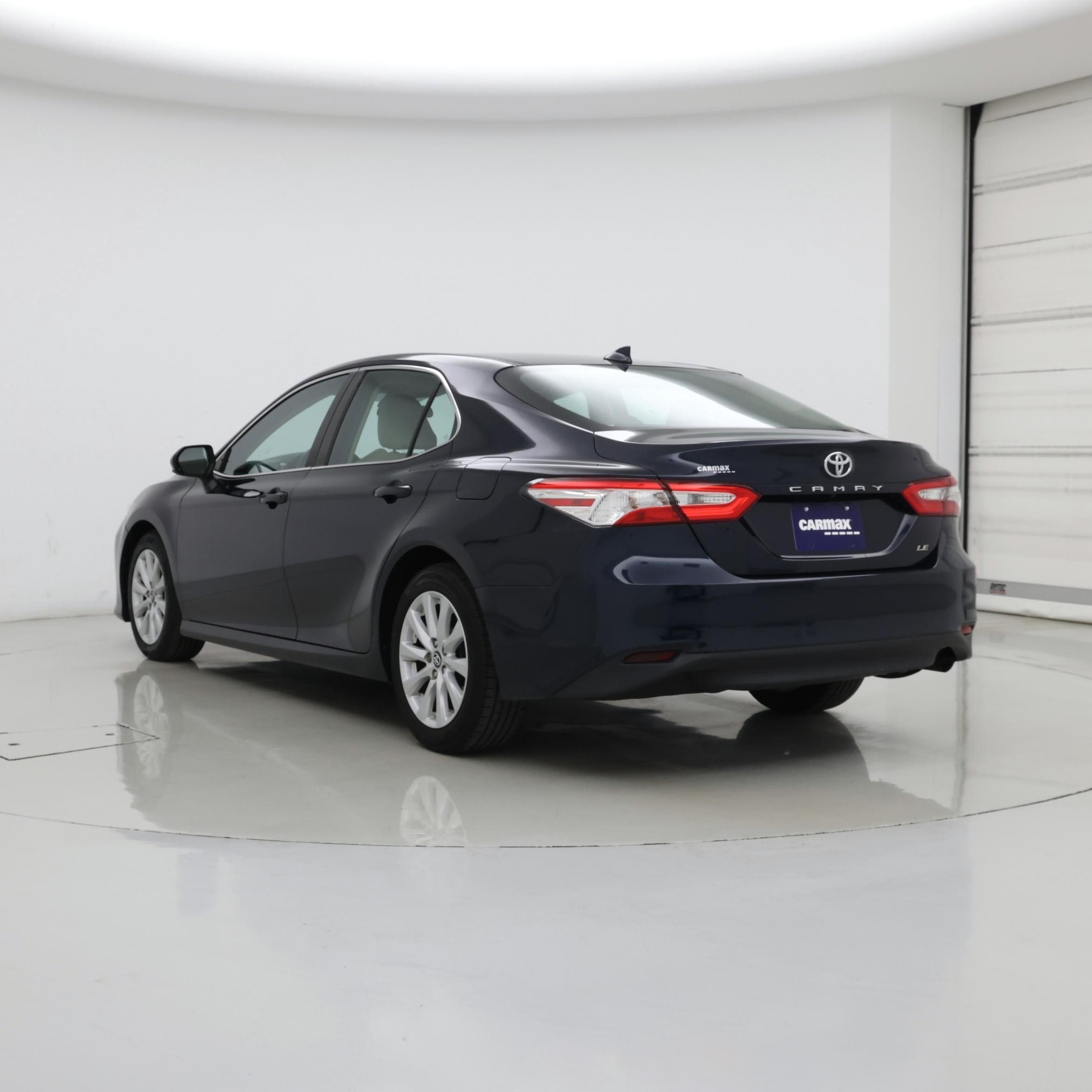 Thumbnail: 2019 Toyota Camry - 2