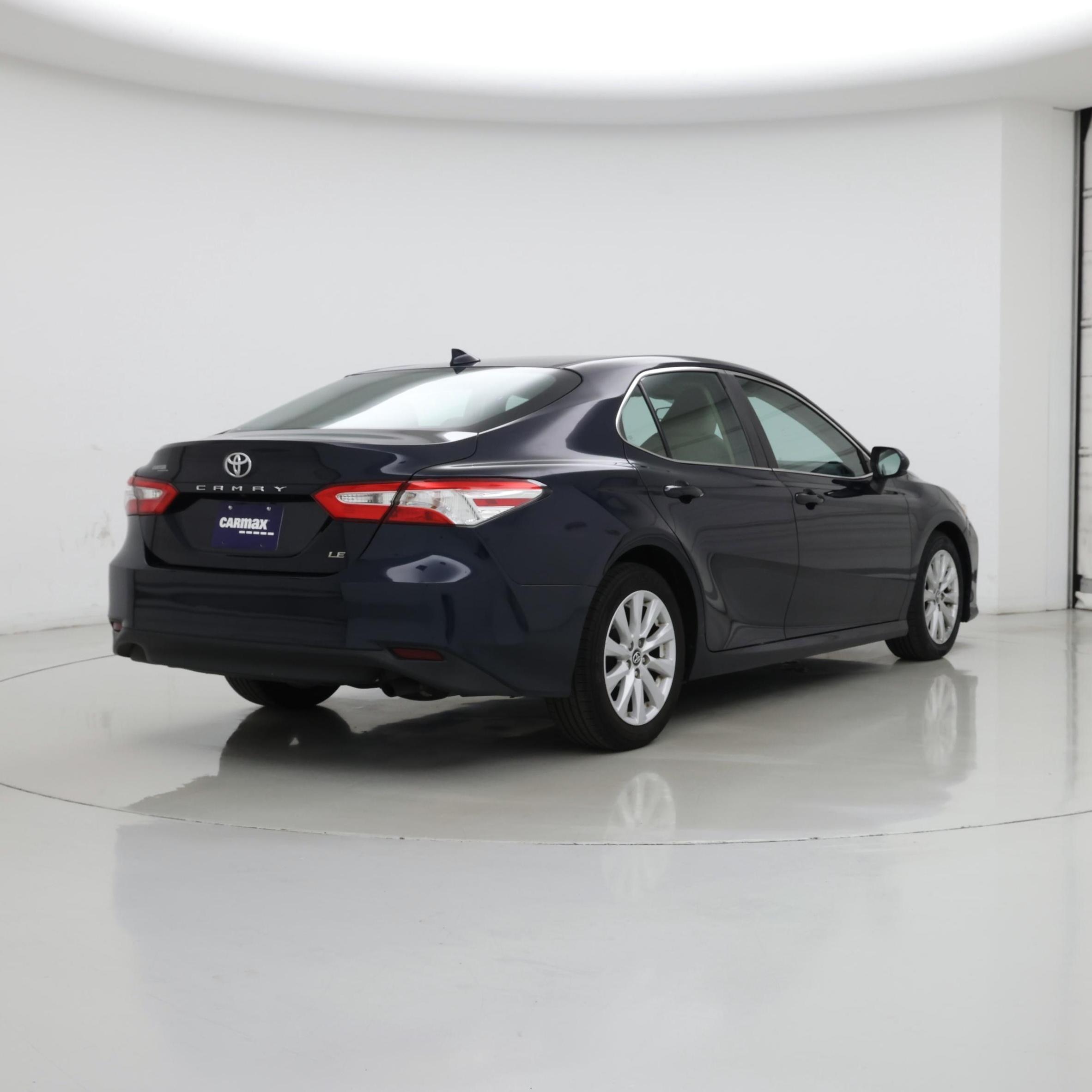Thumbnail: 2019 Toyota Camry - 8