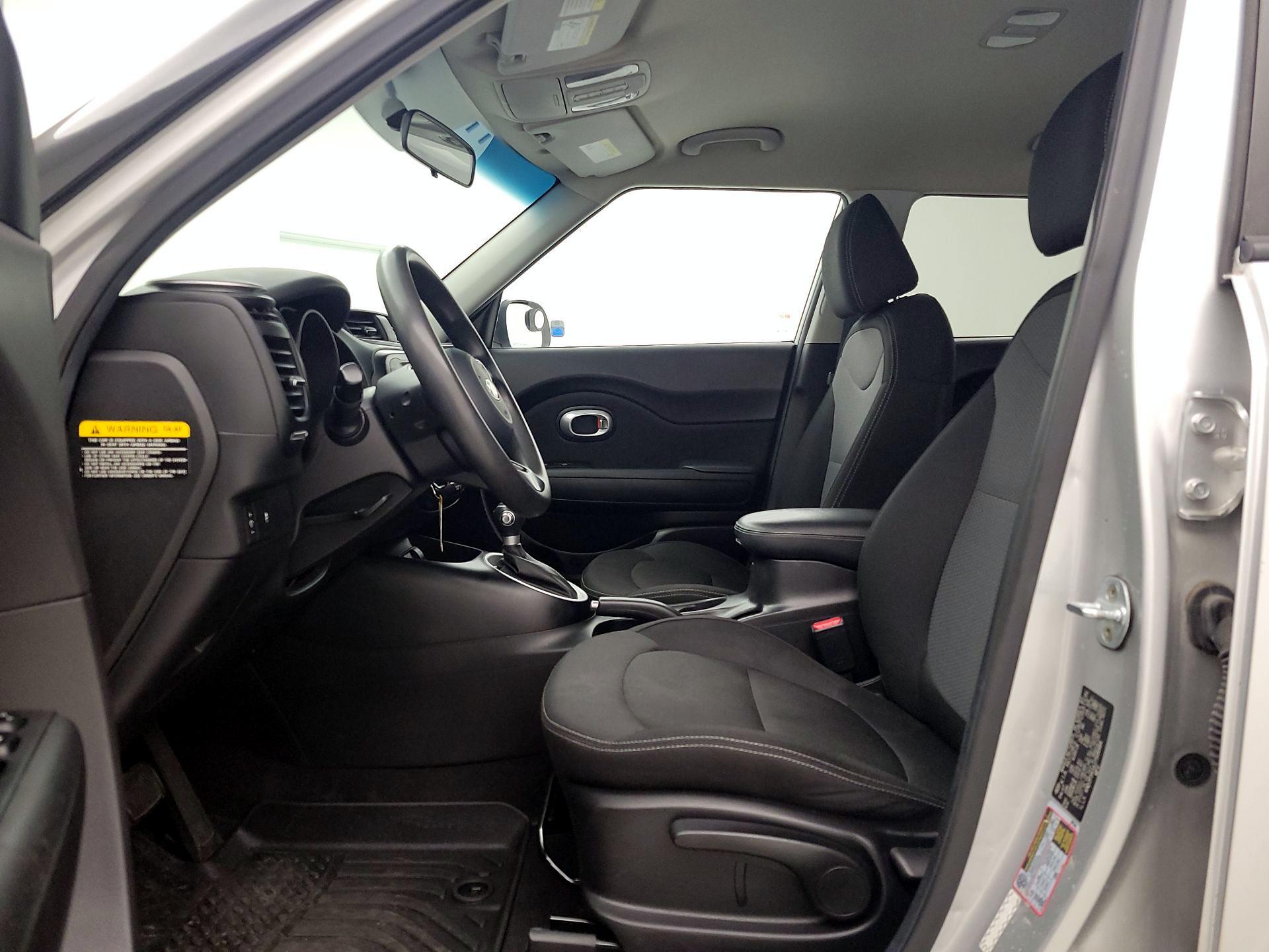 Thumbnail: 2018 Kia Soul - 11