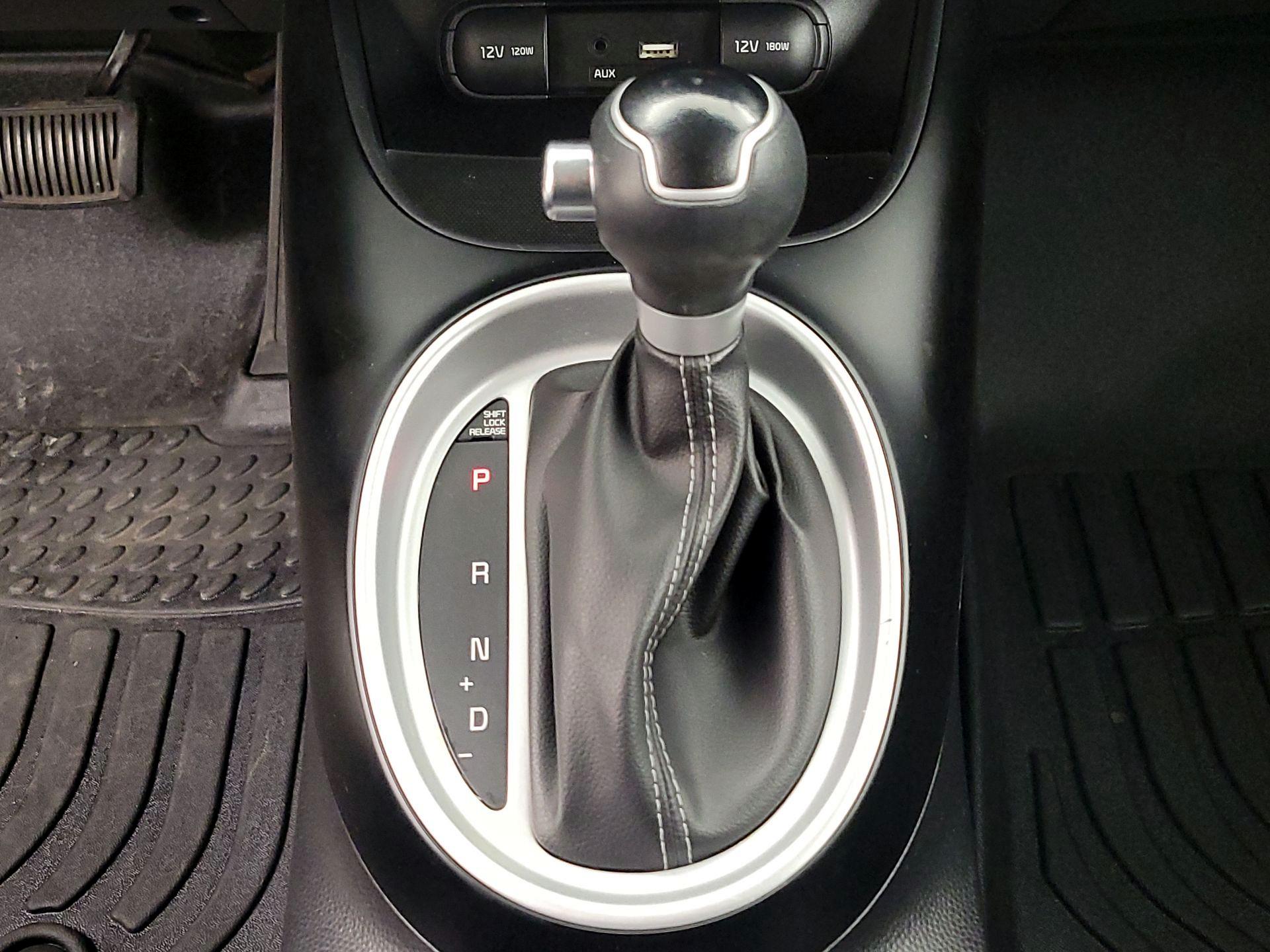 Thumbnail: 2018 Kia Soul - 17