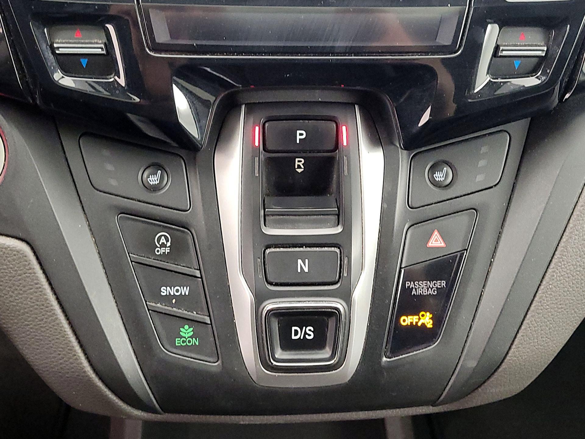 Thumbnail: 2020 Honda Odyssey - 17