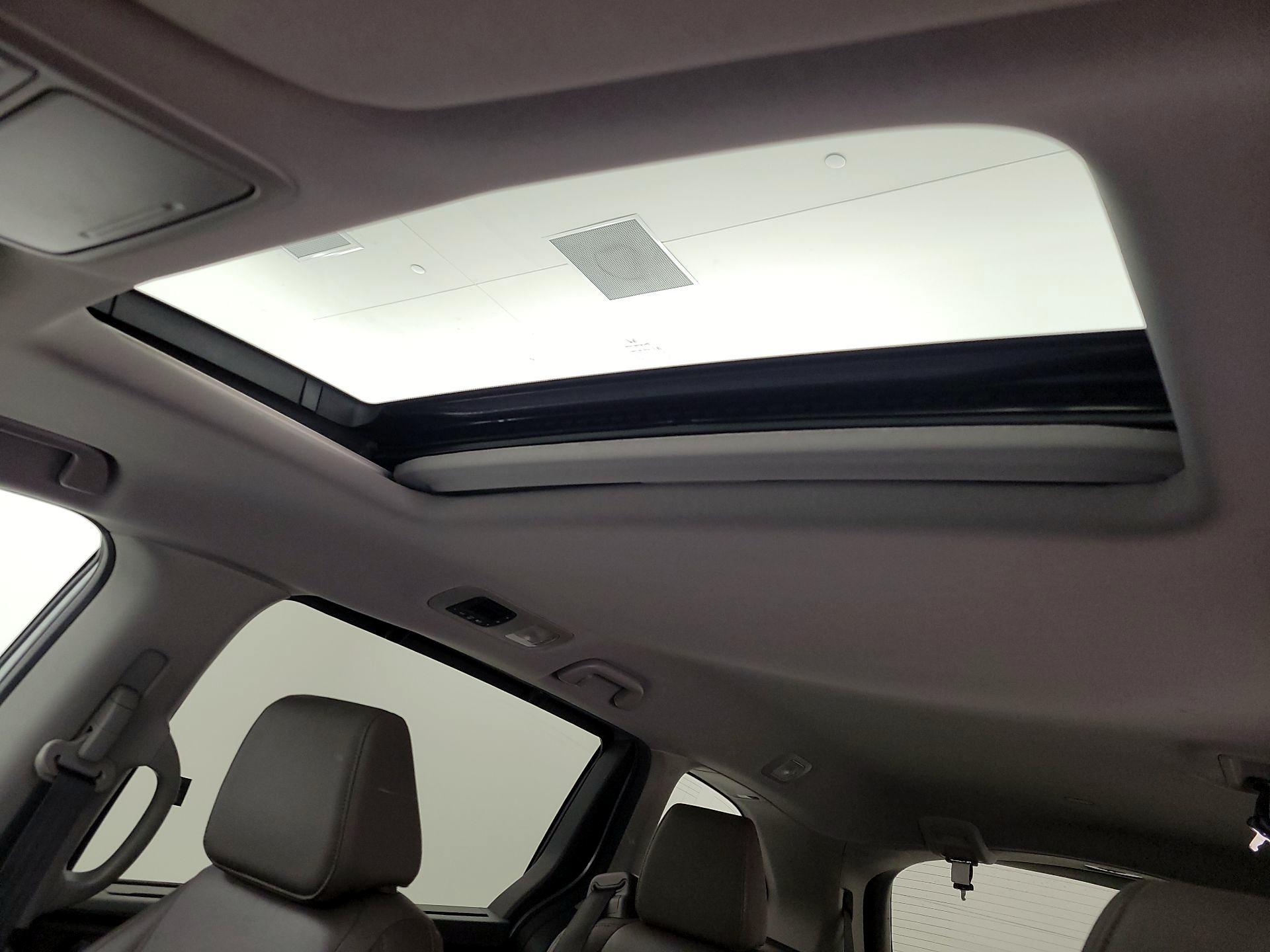 Thumbnail: 2020 Honda Odyssey - 19