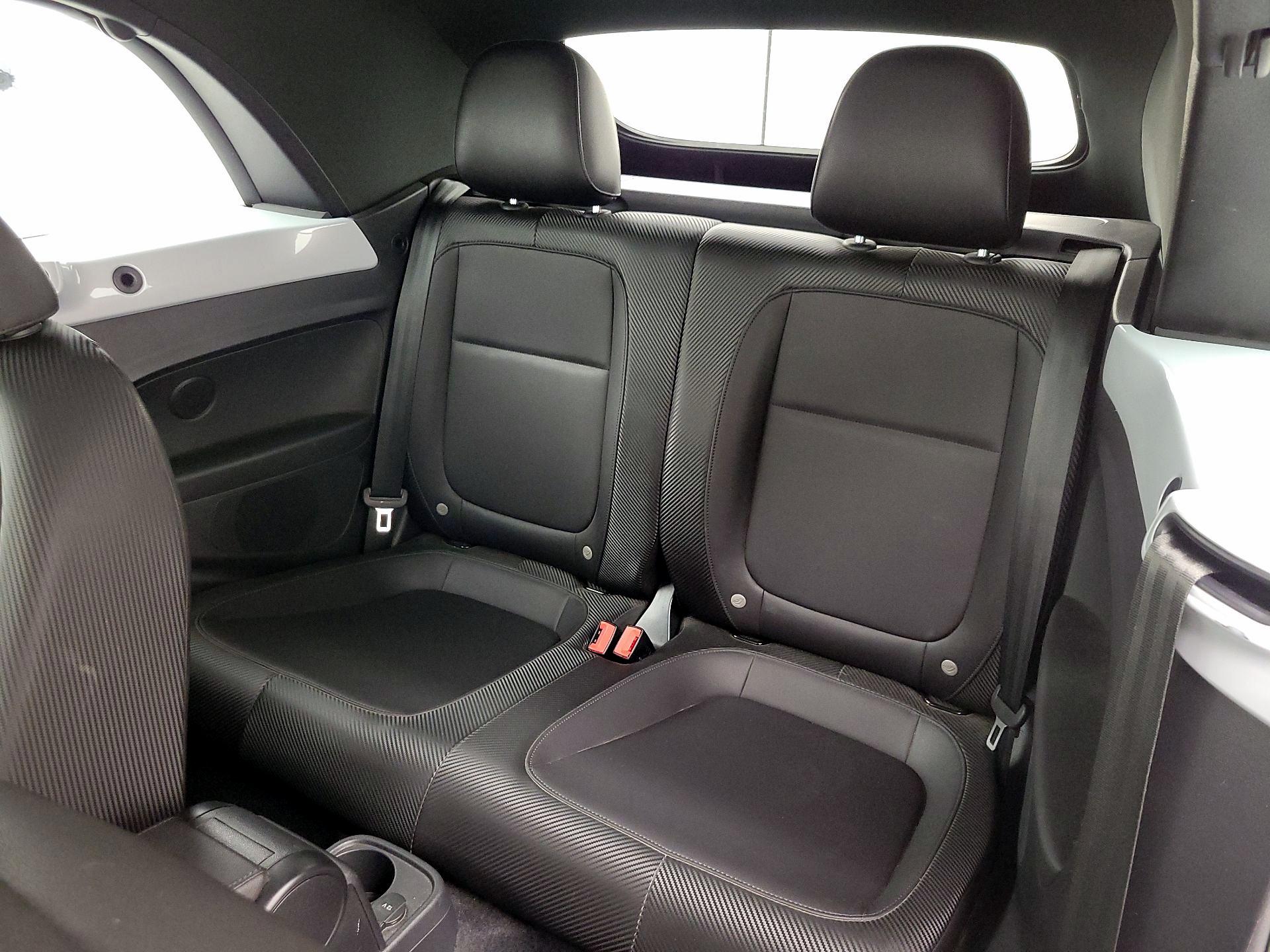 Thumbnail: 2019 Volkswagen Beetle - 19