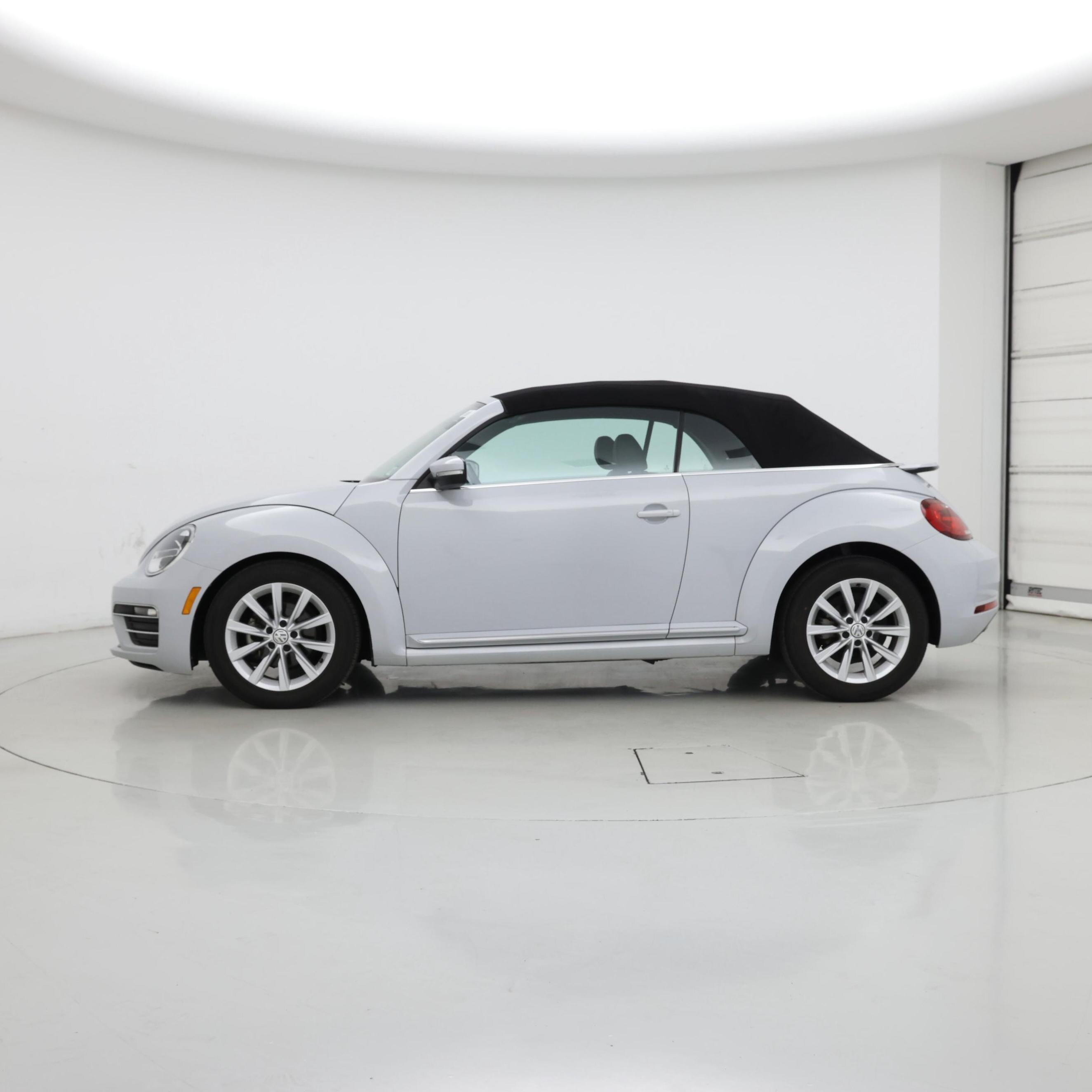 Thumbnail: 2019 Volkswagen Beetle - 3