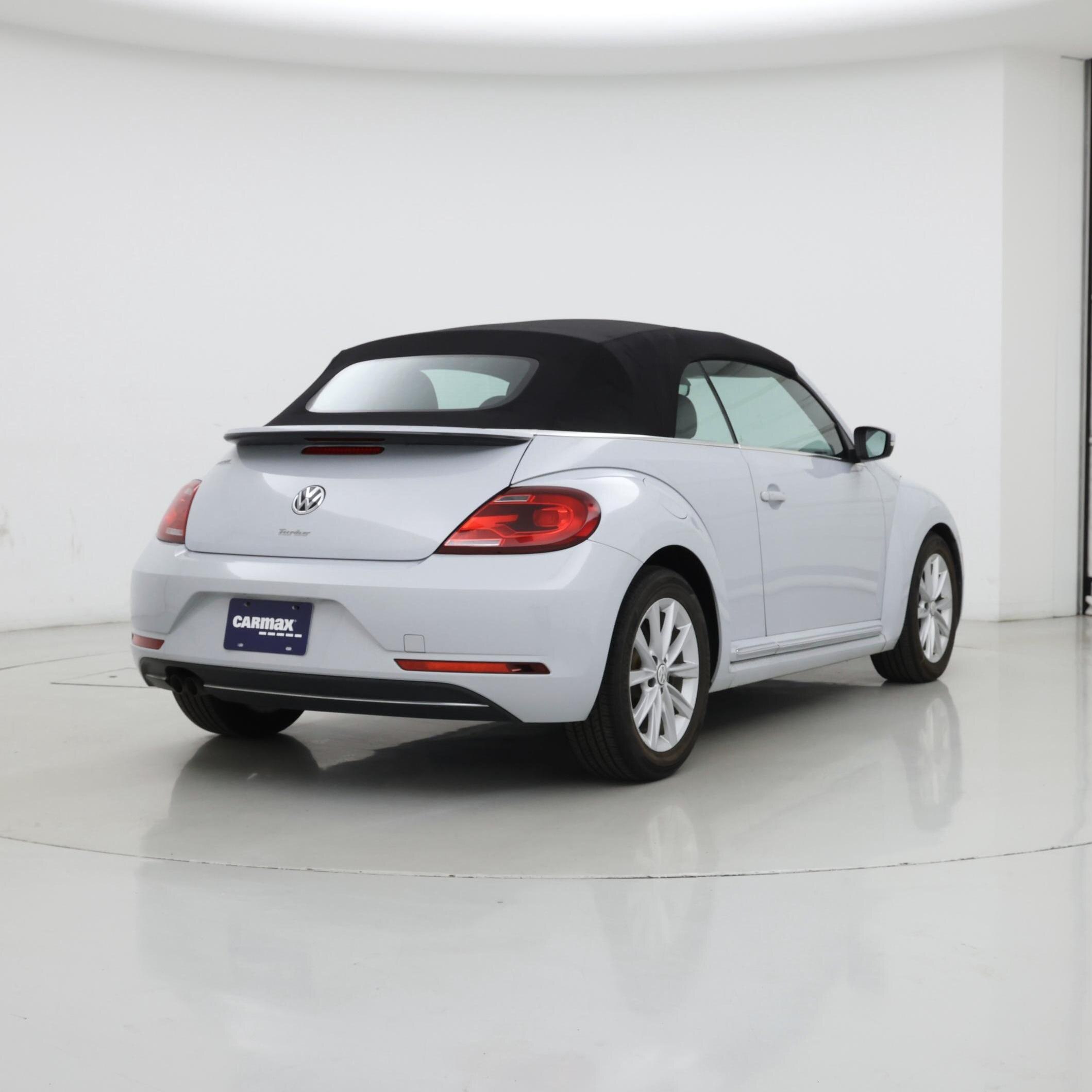 Thumbnail: 2019 Volkswagen Beetle - 8