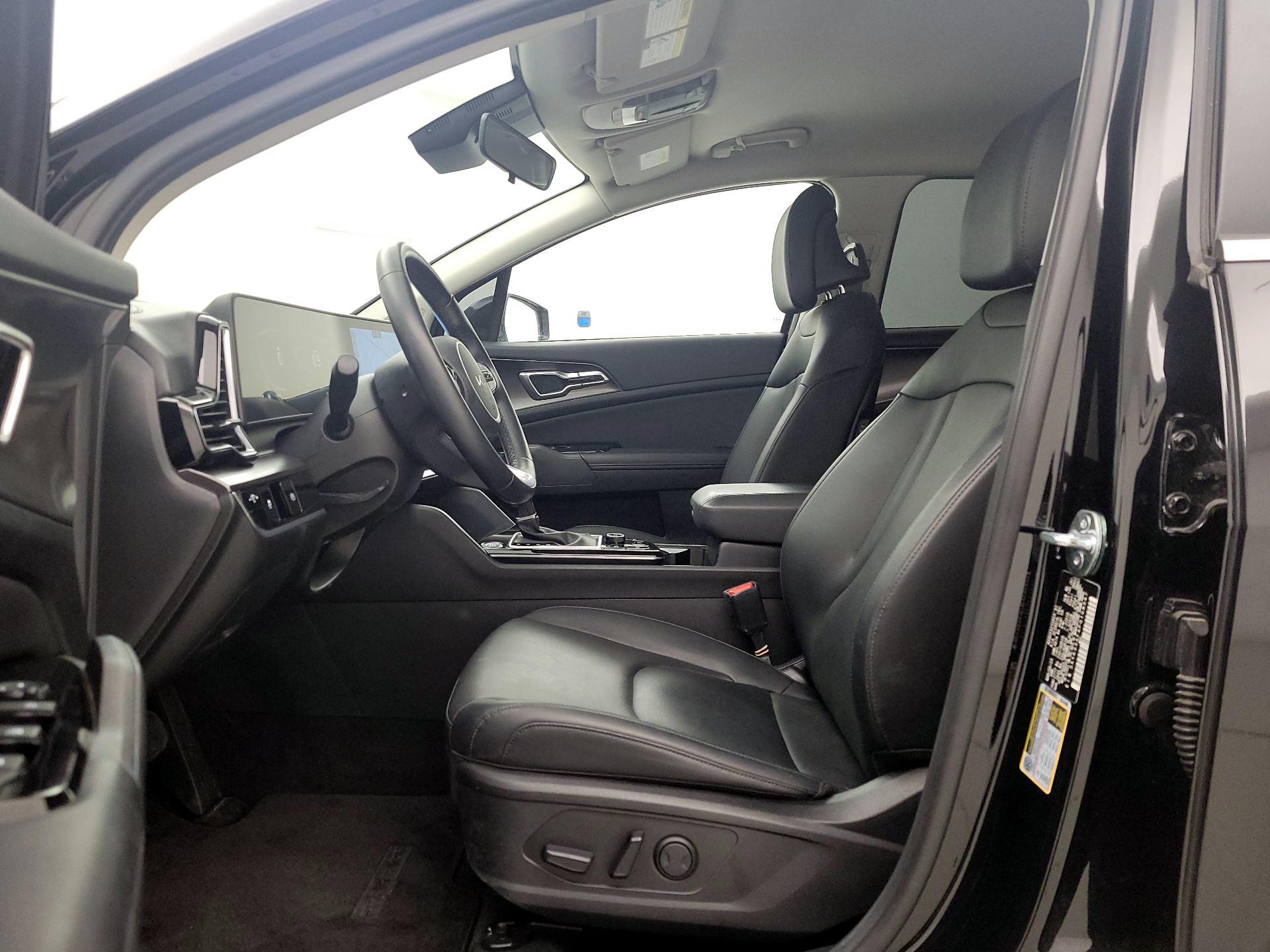 Thumbnail: 2023 Kia Sportage - 11